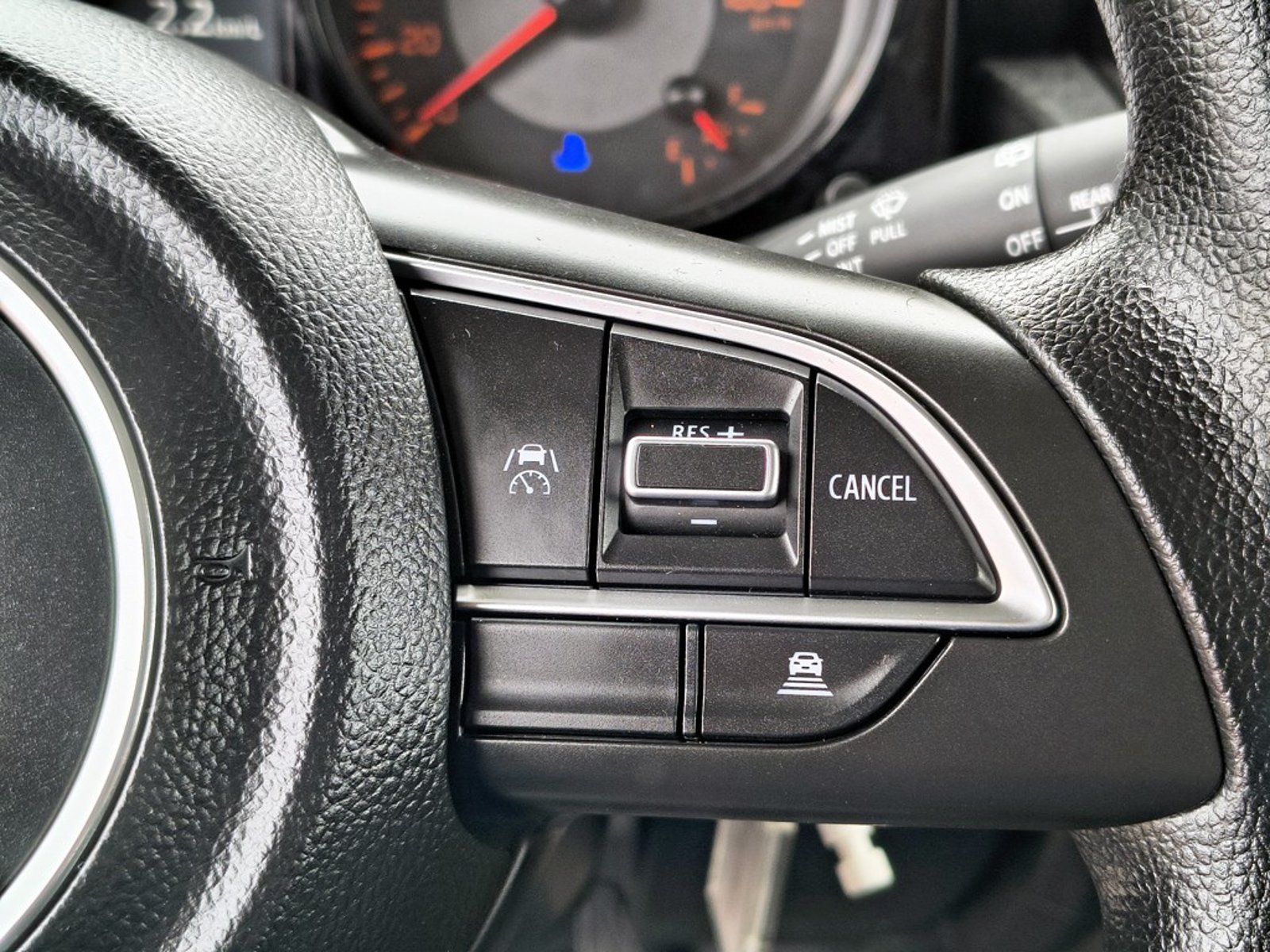 Suzuki JIMNY GL WINCHE MT 4X4 PRECIO+ IVA 2026 - Imagen 12 de 19
