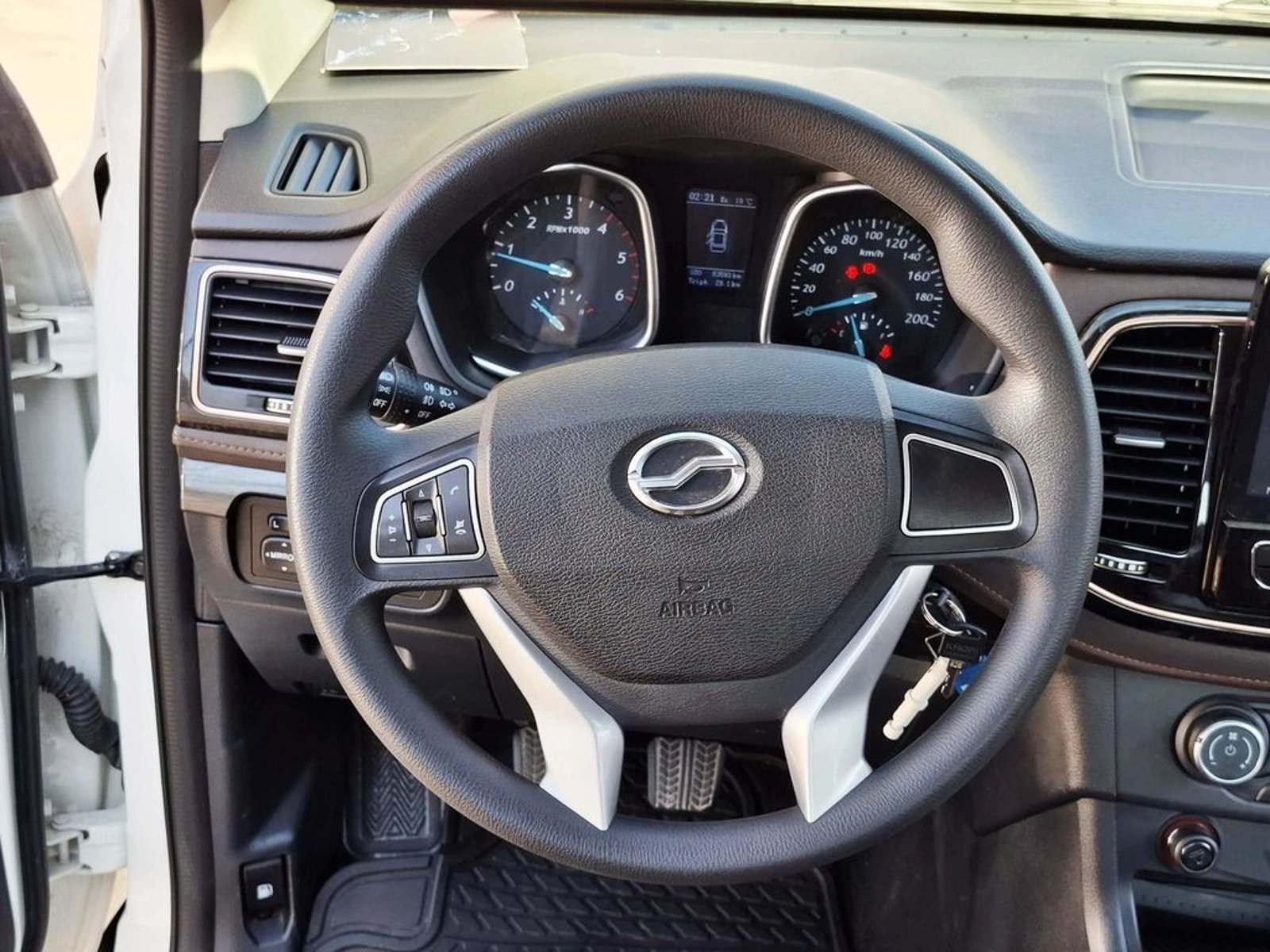 ZX Auto TERRALORD 2.5 DLX MT 4X2 2022 - Imagen 16 de 20