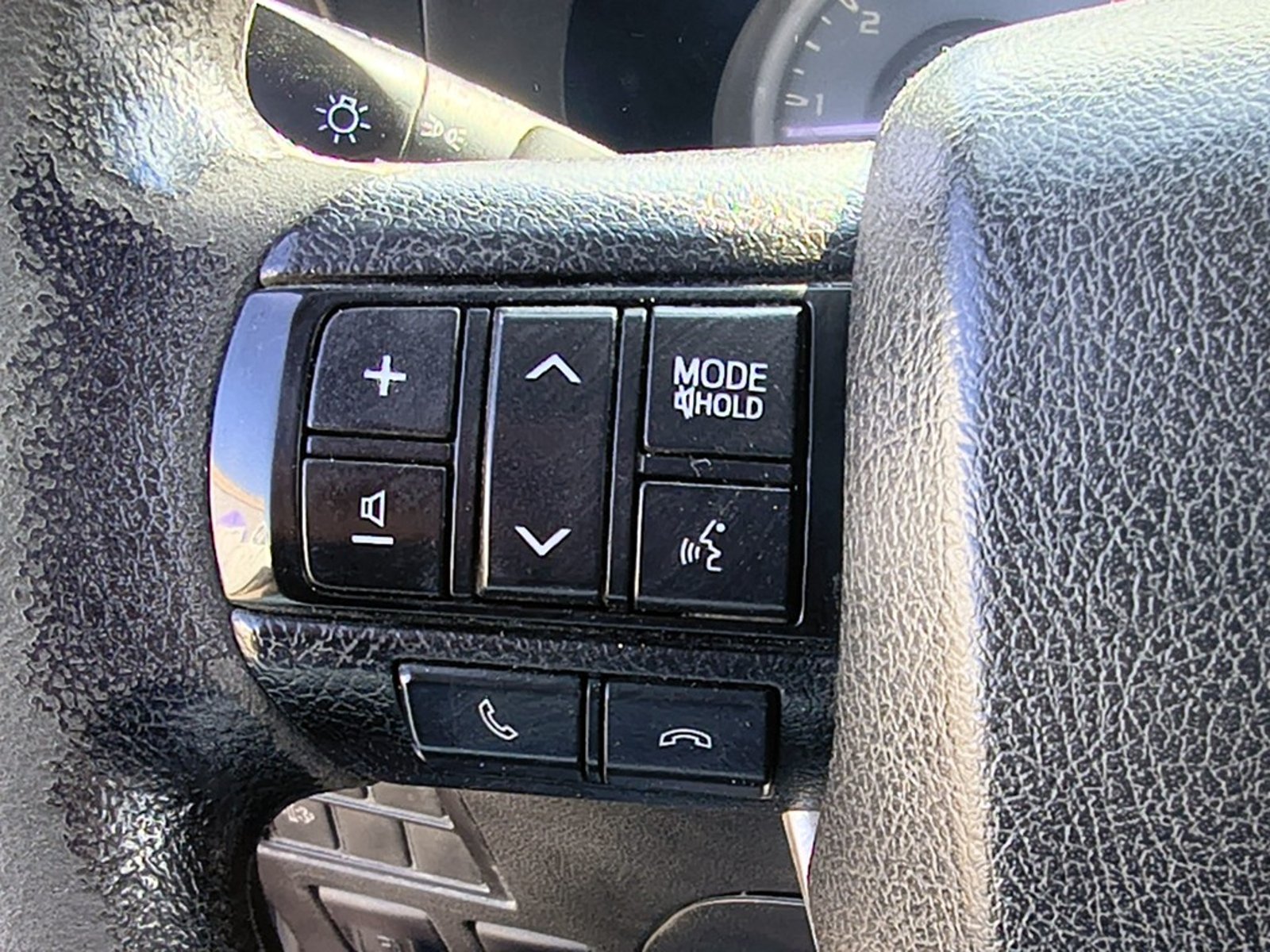 Toyota HILUX TSS 2.4 Diesel 4X2 T/M 2022 - Imagen 14 de 20