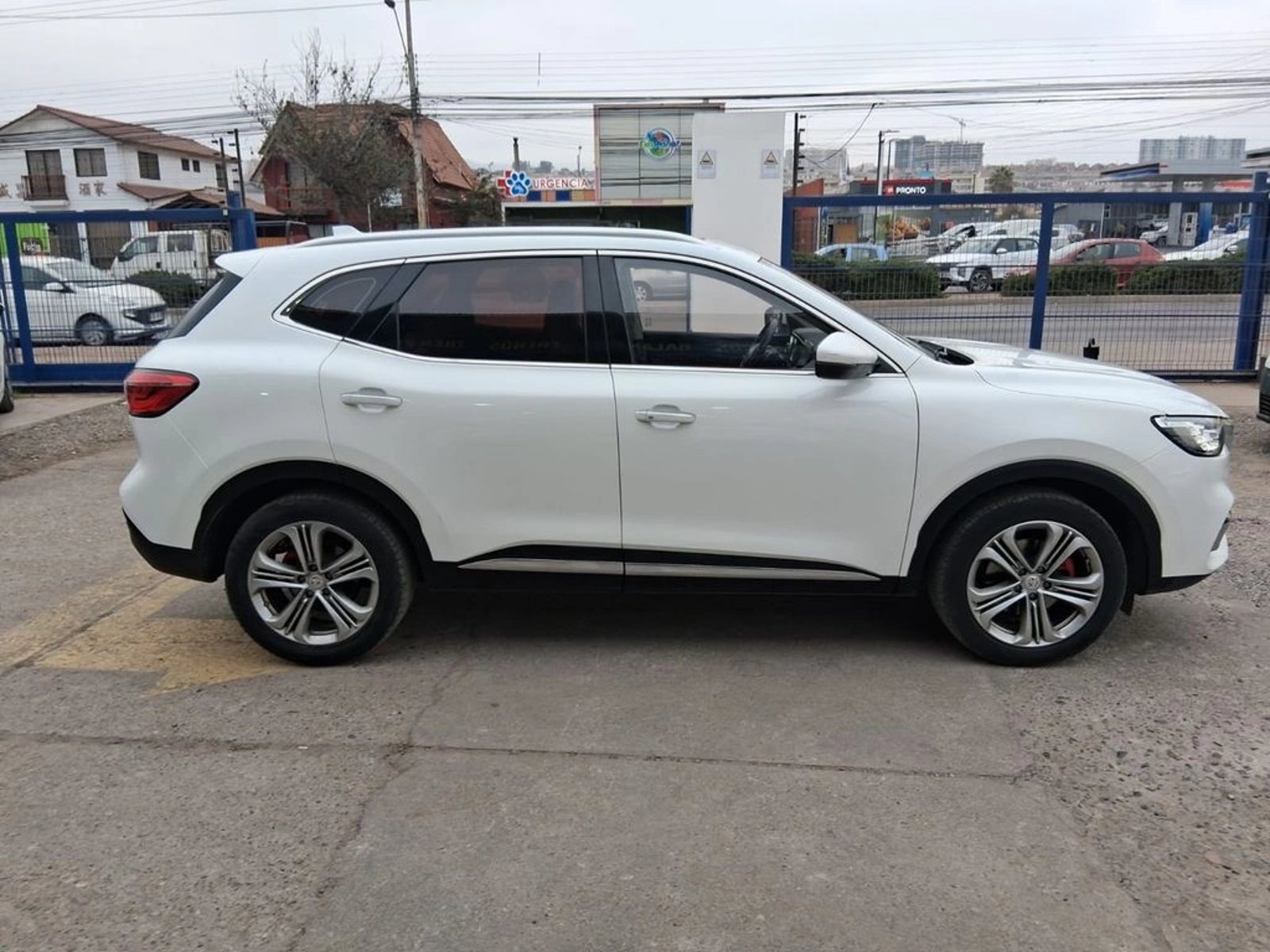 MG HS 2.0 TROPHY AT 4X4 2023 - Imagen 4 de 20