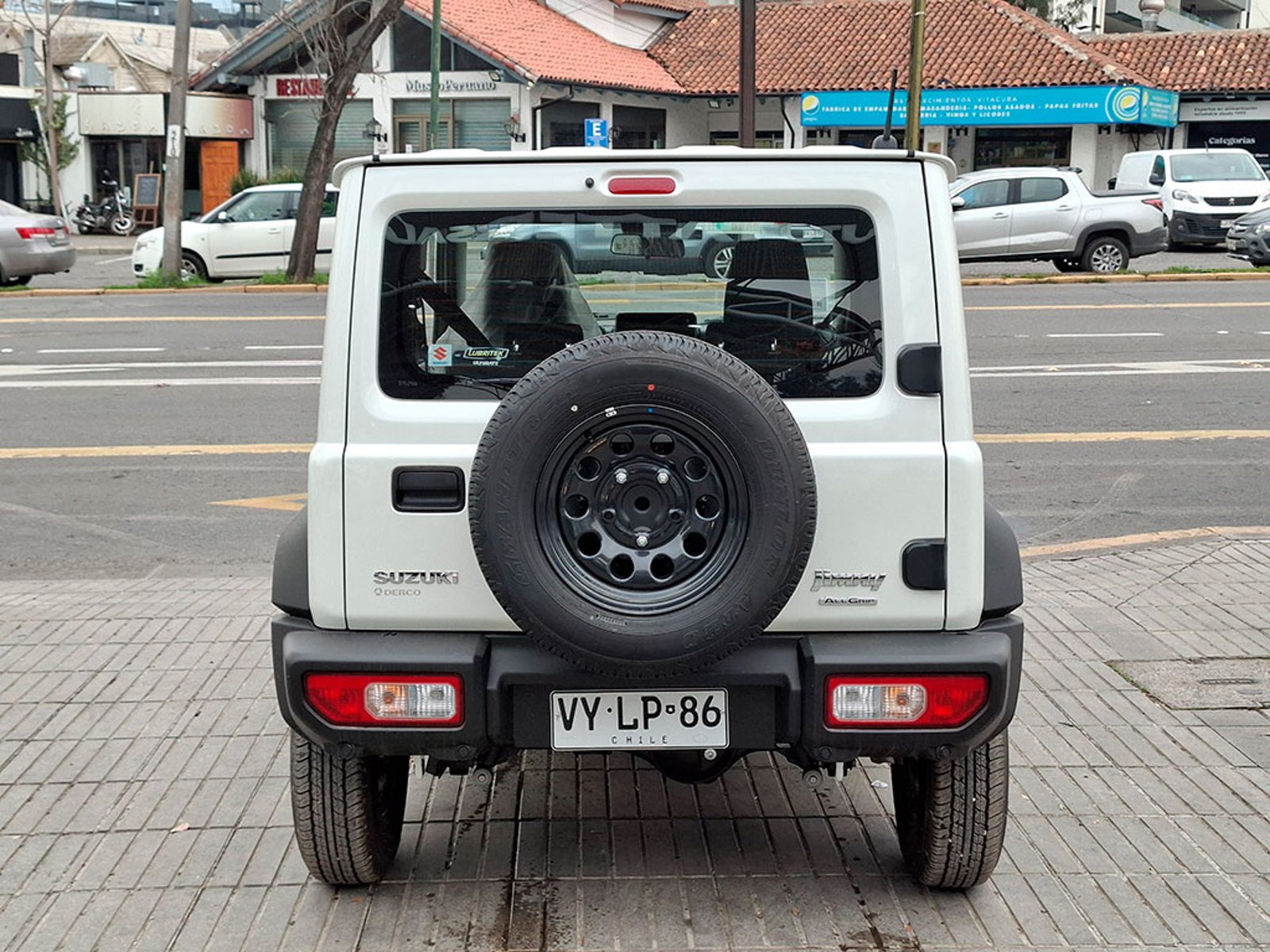 Suzuki JIMNY GL WINCHE MT 4X4 2026 - Imagen 5 de 20