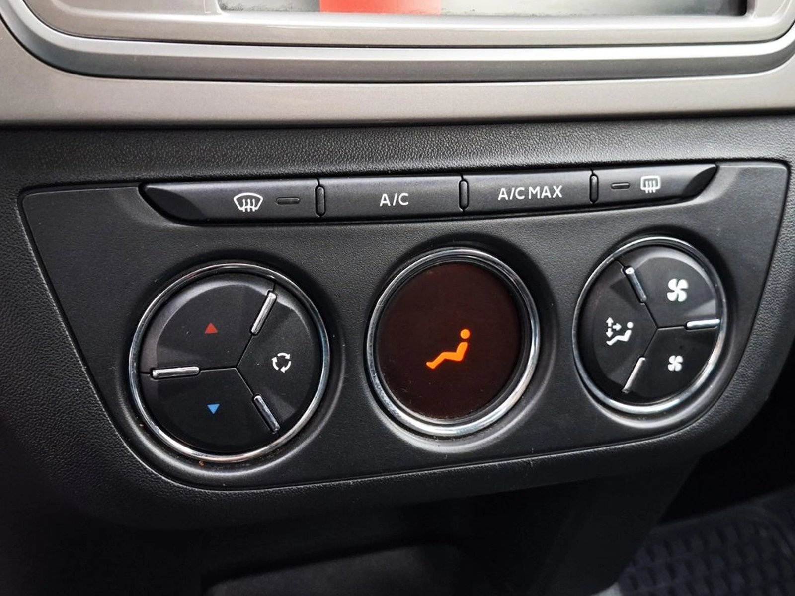 CITROEN C-ELYSEE 1.6 DIESEL 2025 - Imagen 20 de 20