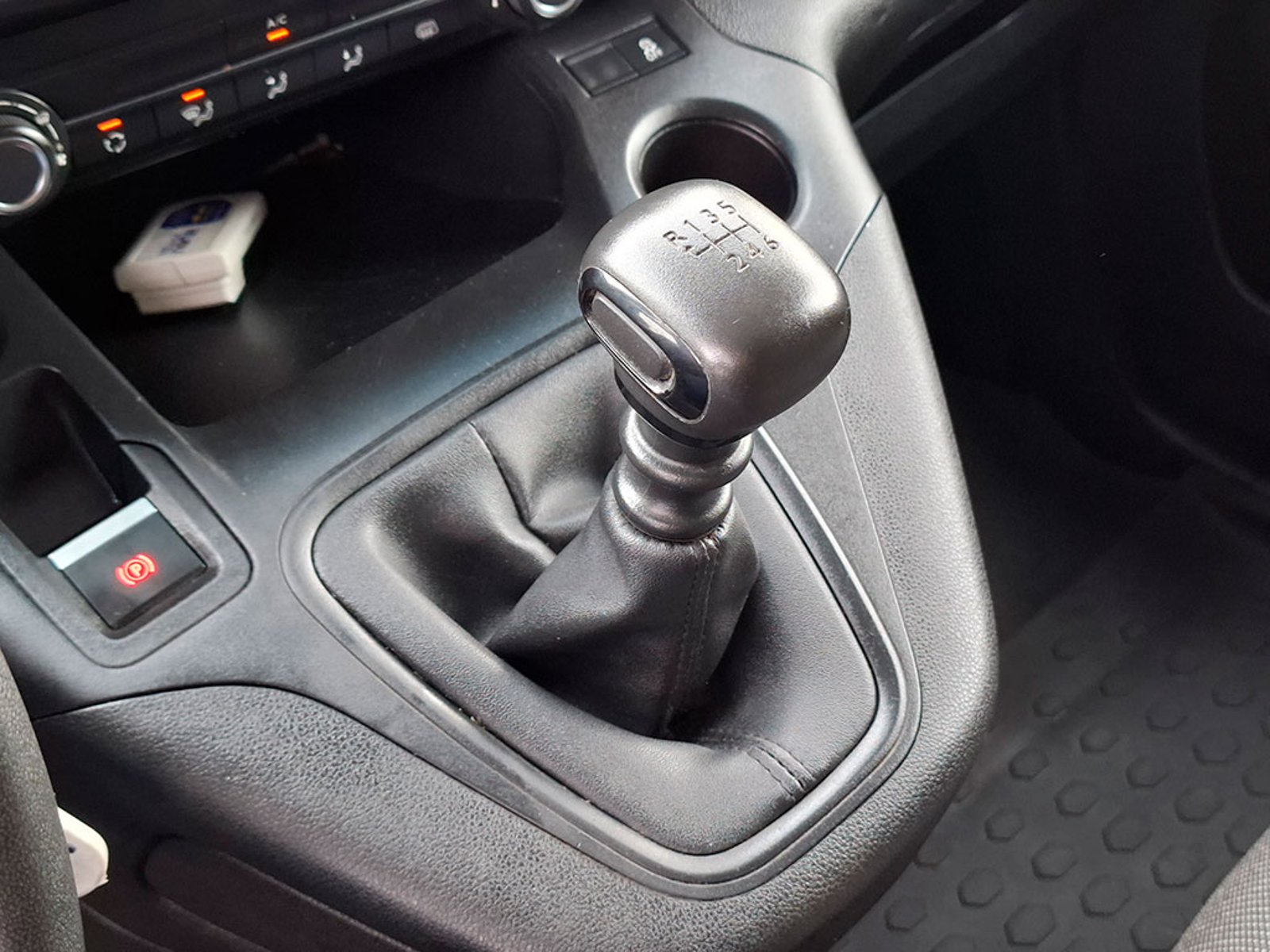 Peugeot PARTNER PARTNER L1 1.5 DIESEL 2023 - Imagen 16 de 20