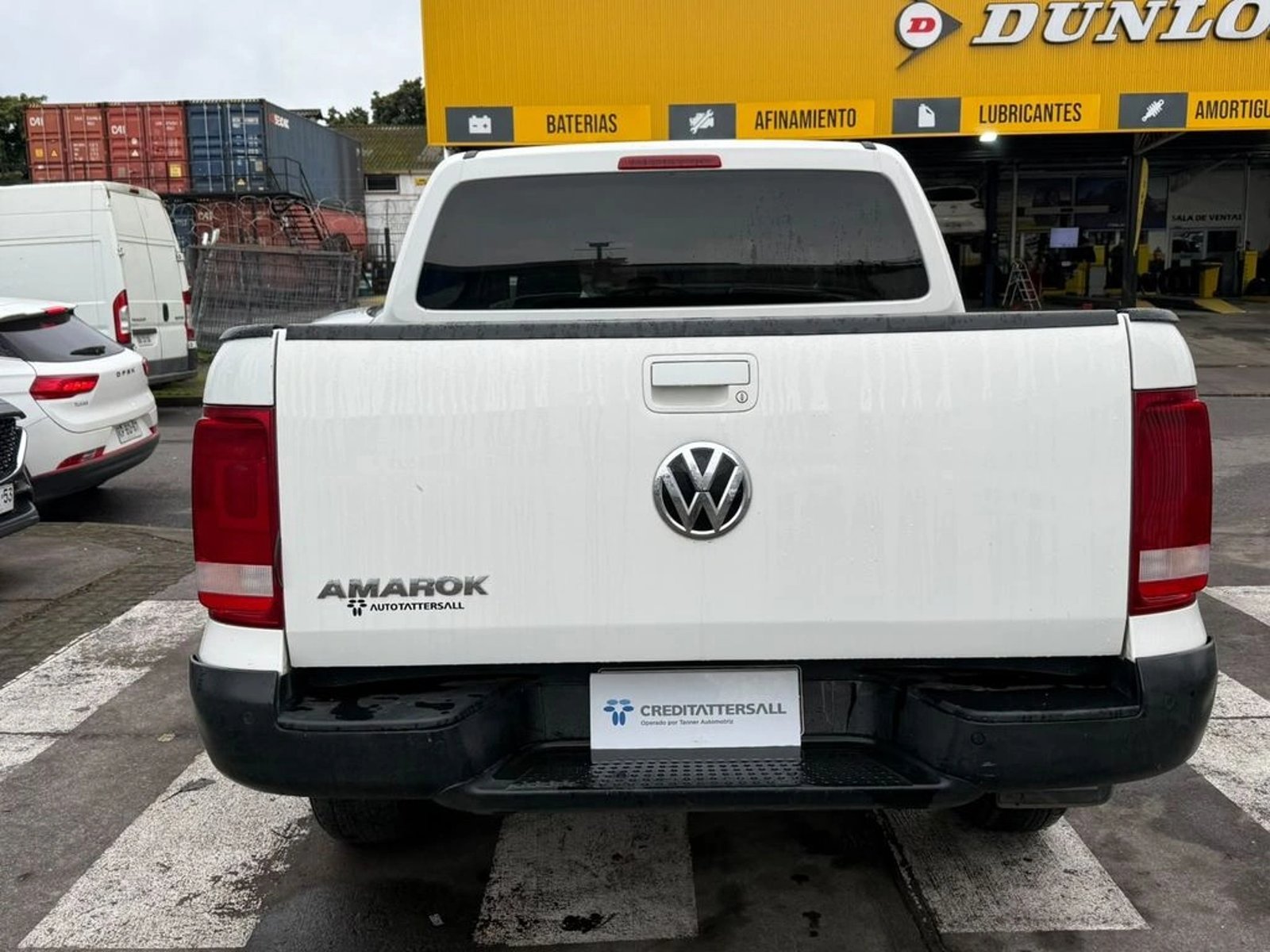 Volkswagen AMAROK 2.0 COMFORTLINE 4X4 AT 2023 - Imagen 6 de 12