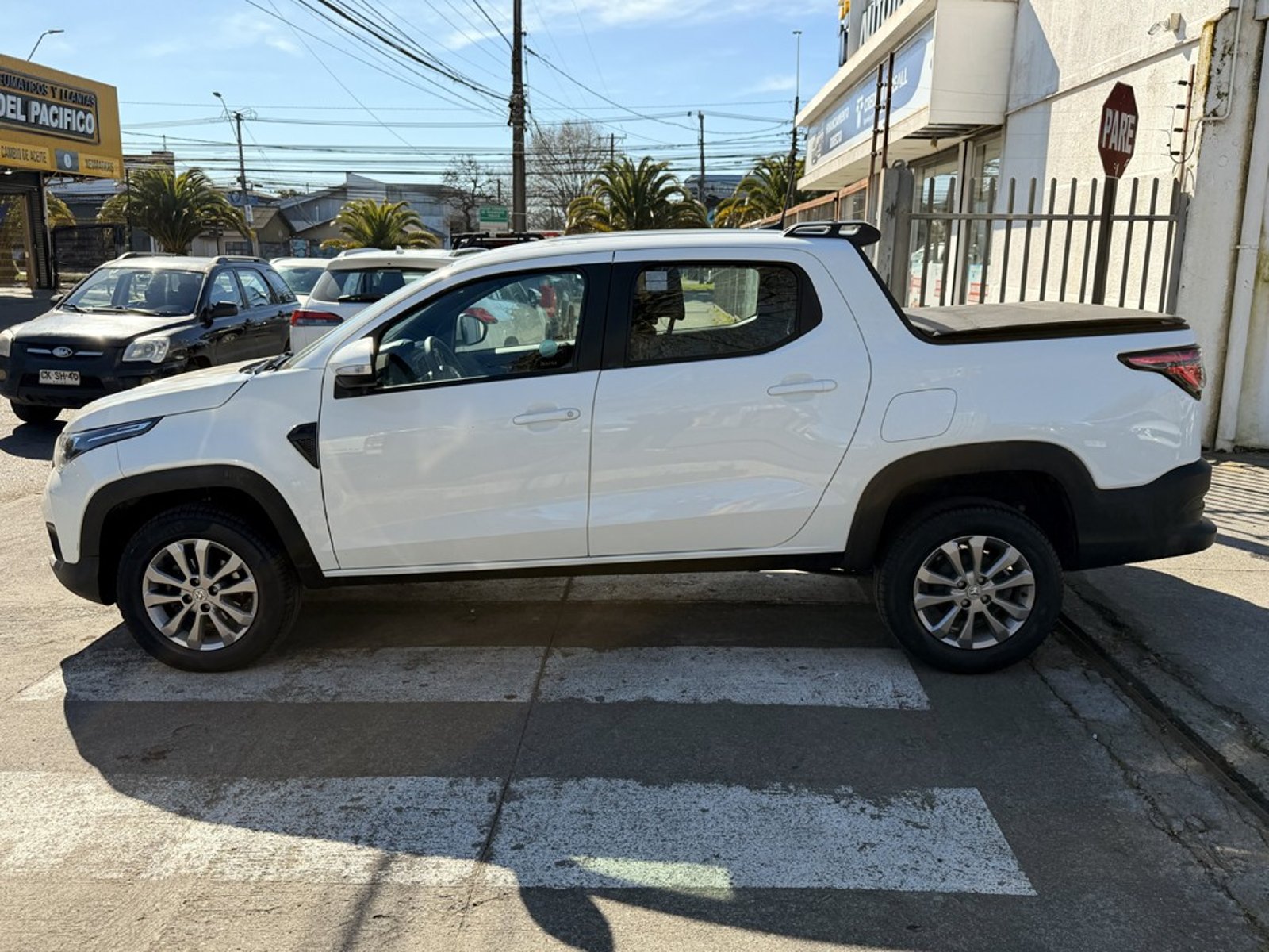 RAM 700 BIGHORN DCAB 1.3 2024 - Imagen 4 de 20