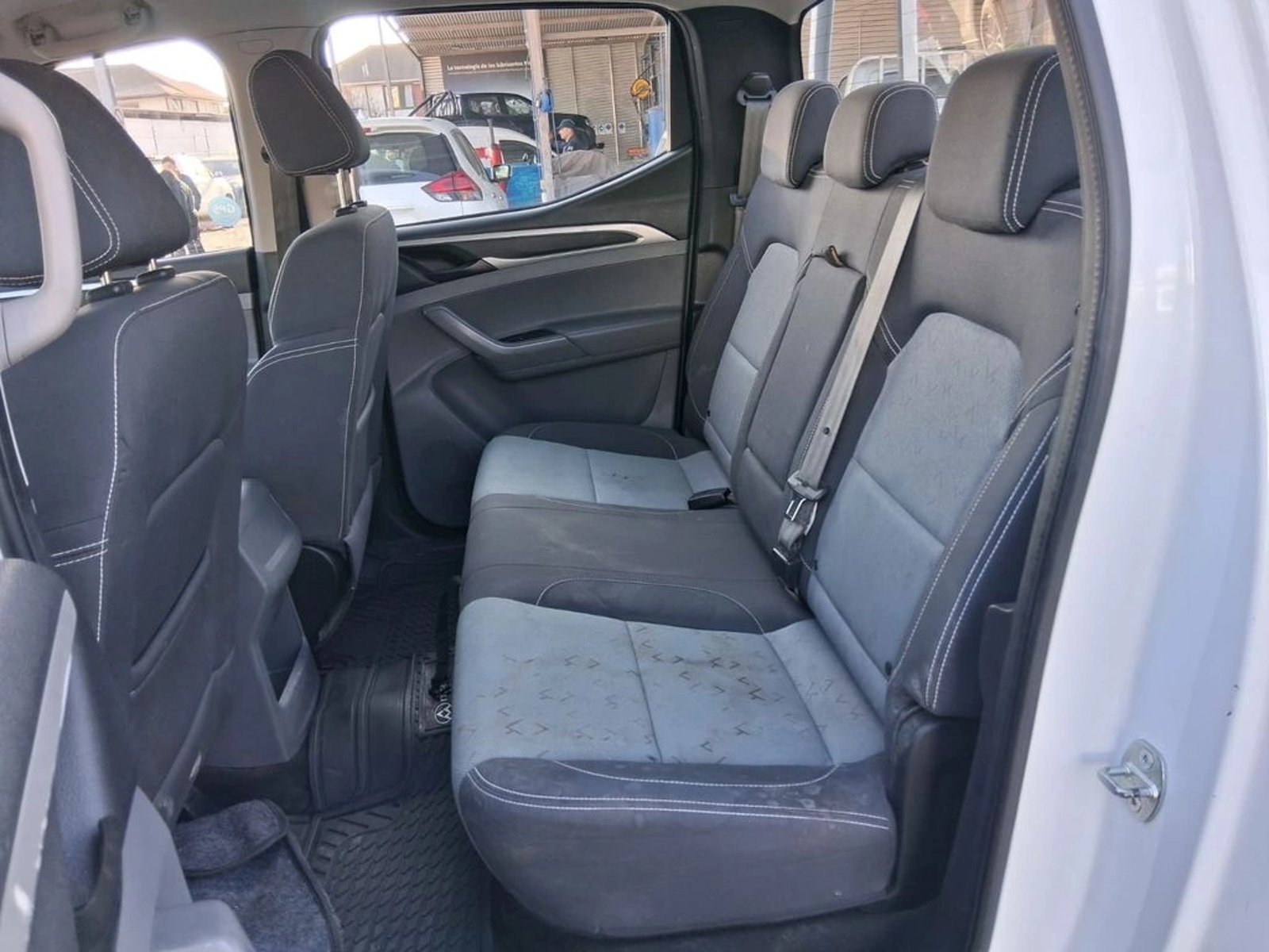 MAXUS T60 2.0 DX DIESEL 4X4 CAB. SIM. EURO6 6MT 2P 2024 - Imagen 17 de 18