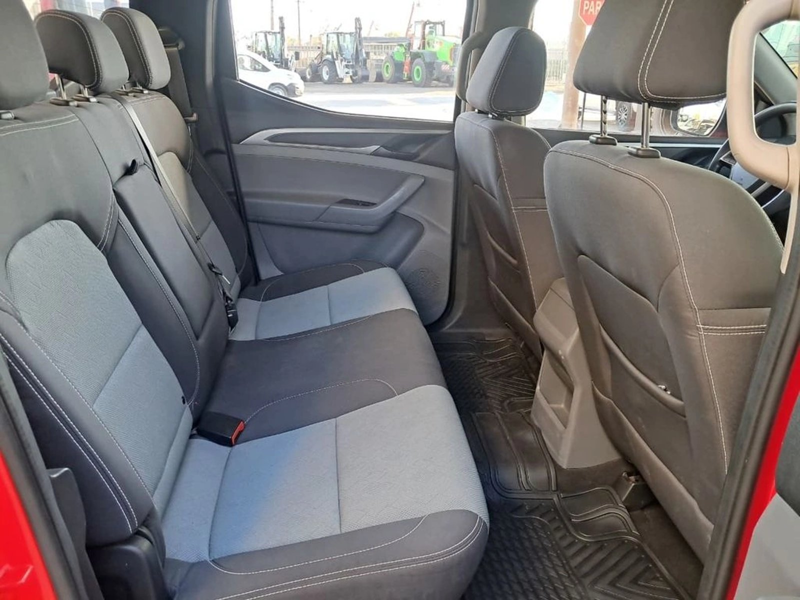 MAXUS T60 DX 4X4 MT 2.0 2024 - Imagen 15 de 20
