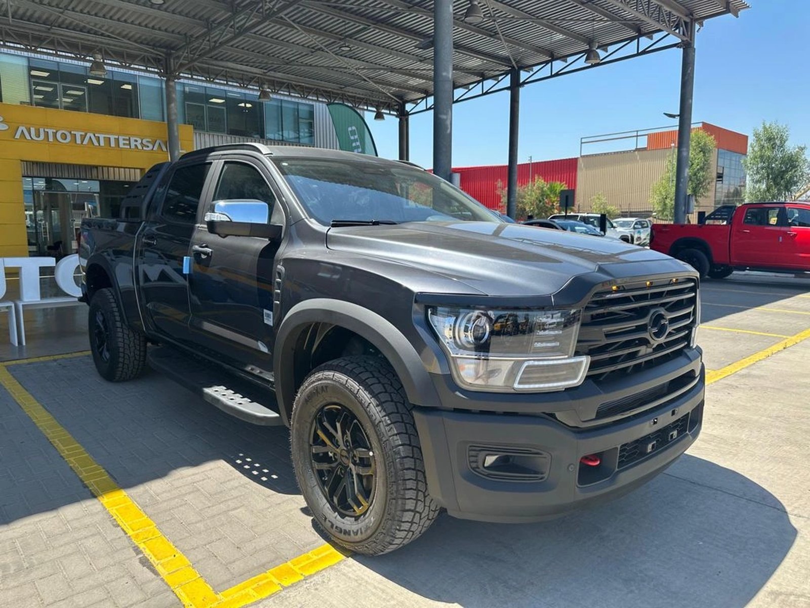 ZX Auto GRAND LION LUX XL DIESEL 4X4 AT 2.3 E6 2026 - Foto 3 de 19