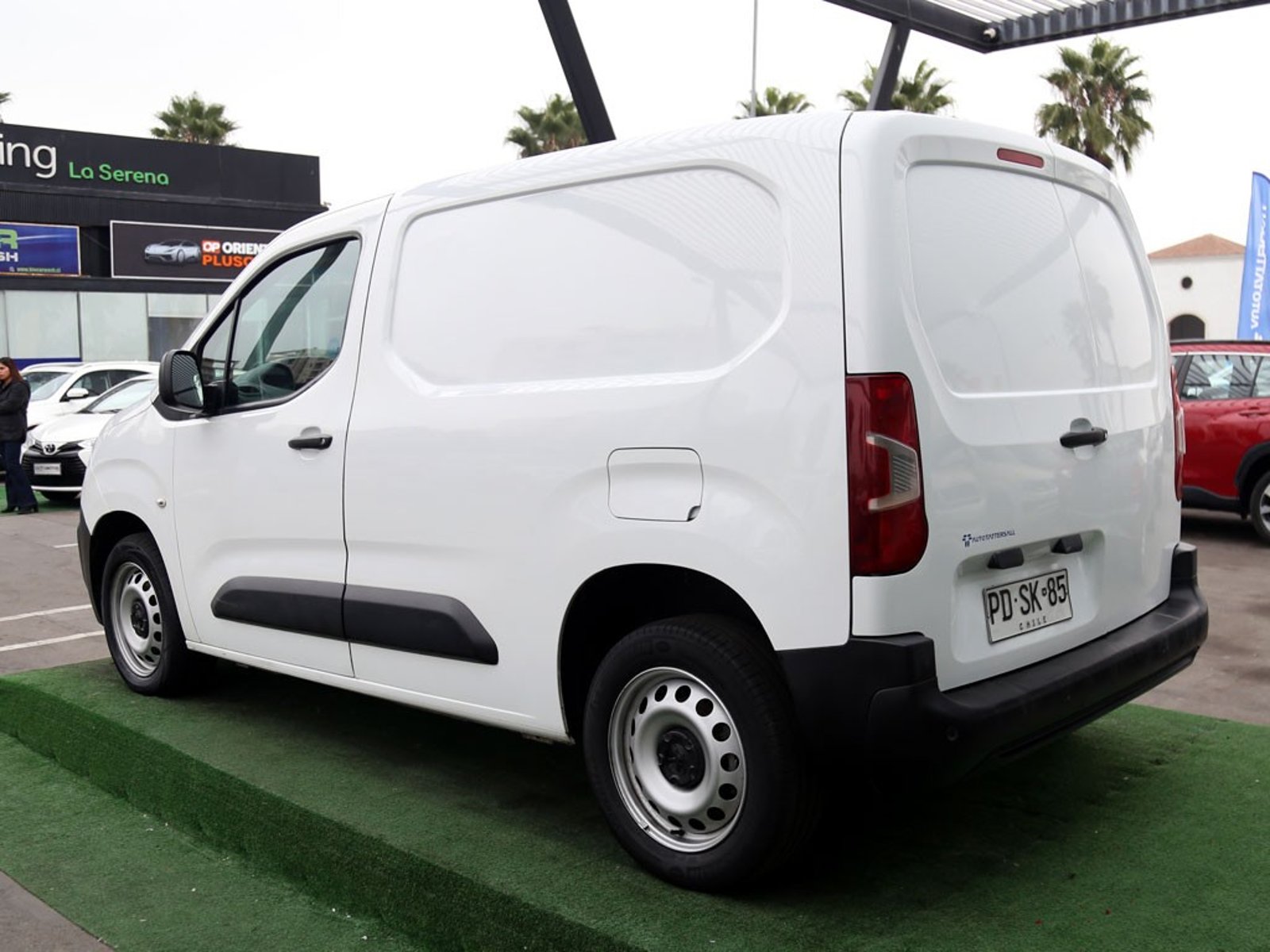 PEUGEOT PARTNER 1.6 L1 HDI MT DIESEL 2021 - Imagen 10 de 19