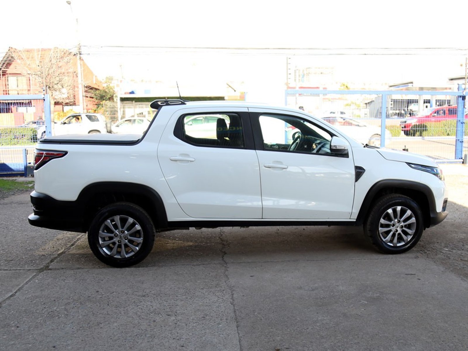 RAM 700 BIGHORNE DCAB 1.3 2024 - Foto 4 de 20