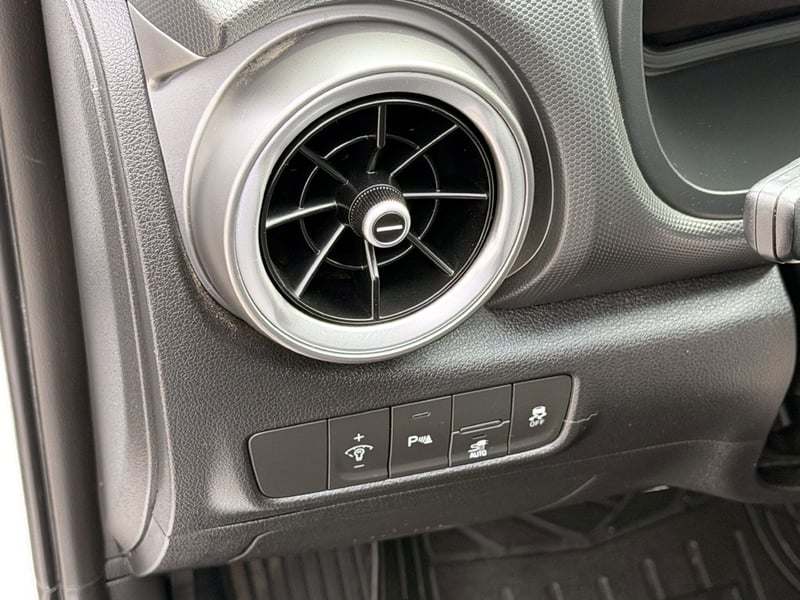 Hyundai KONA OS AUT 2023 - Imagen 13 de 20