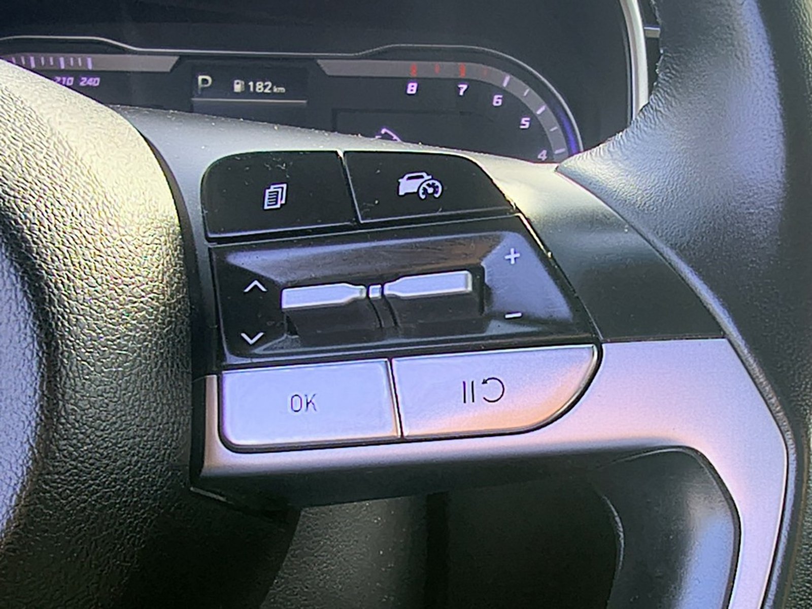 Hyundai TUCSON AT 2025 - Imagen 18 de 20
