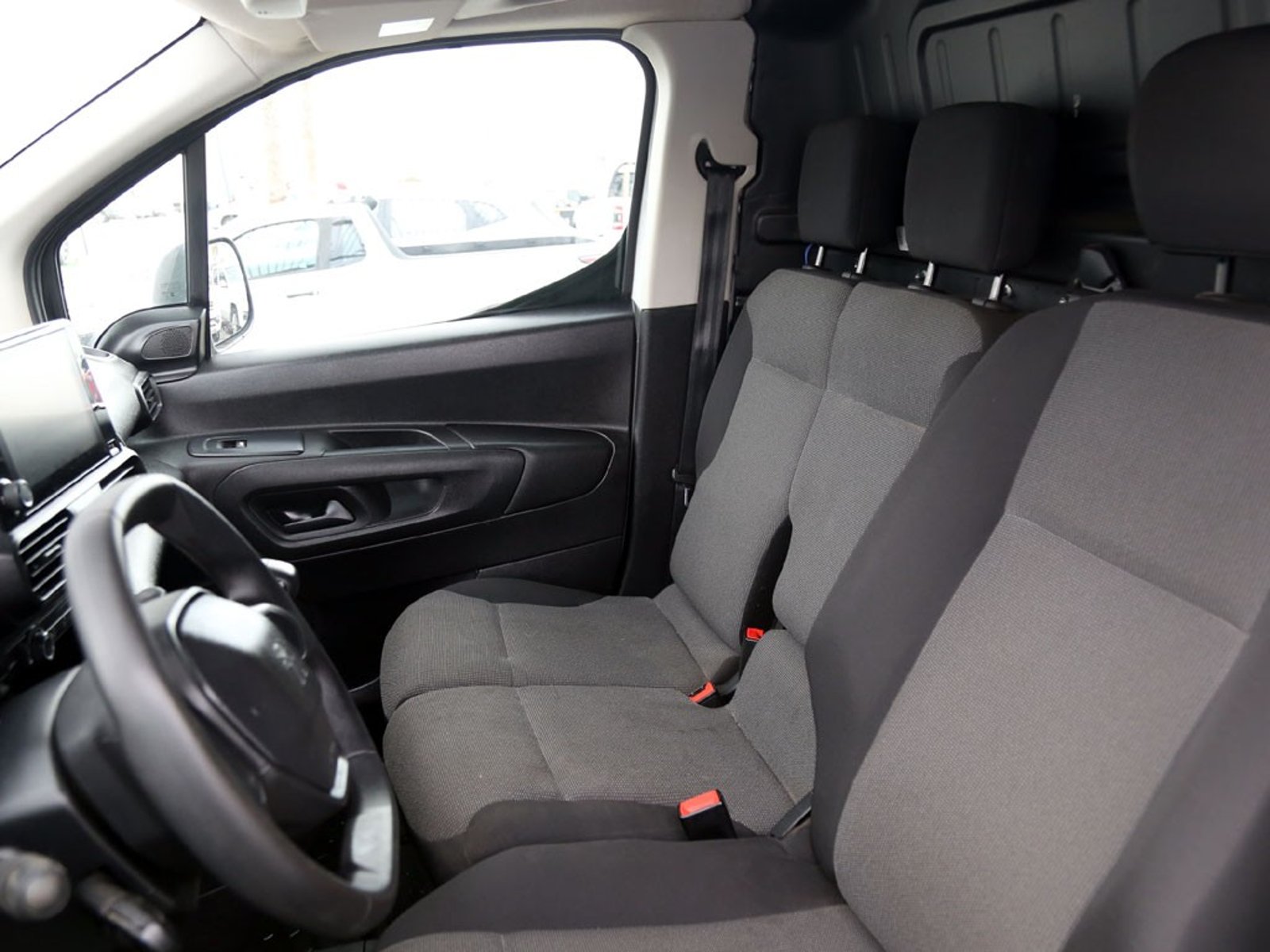 Peugeot PARTNER 1.5 L1 BLUEHDI 100 MT DIESEL 2024 - Imagen 14 de 19