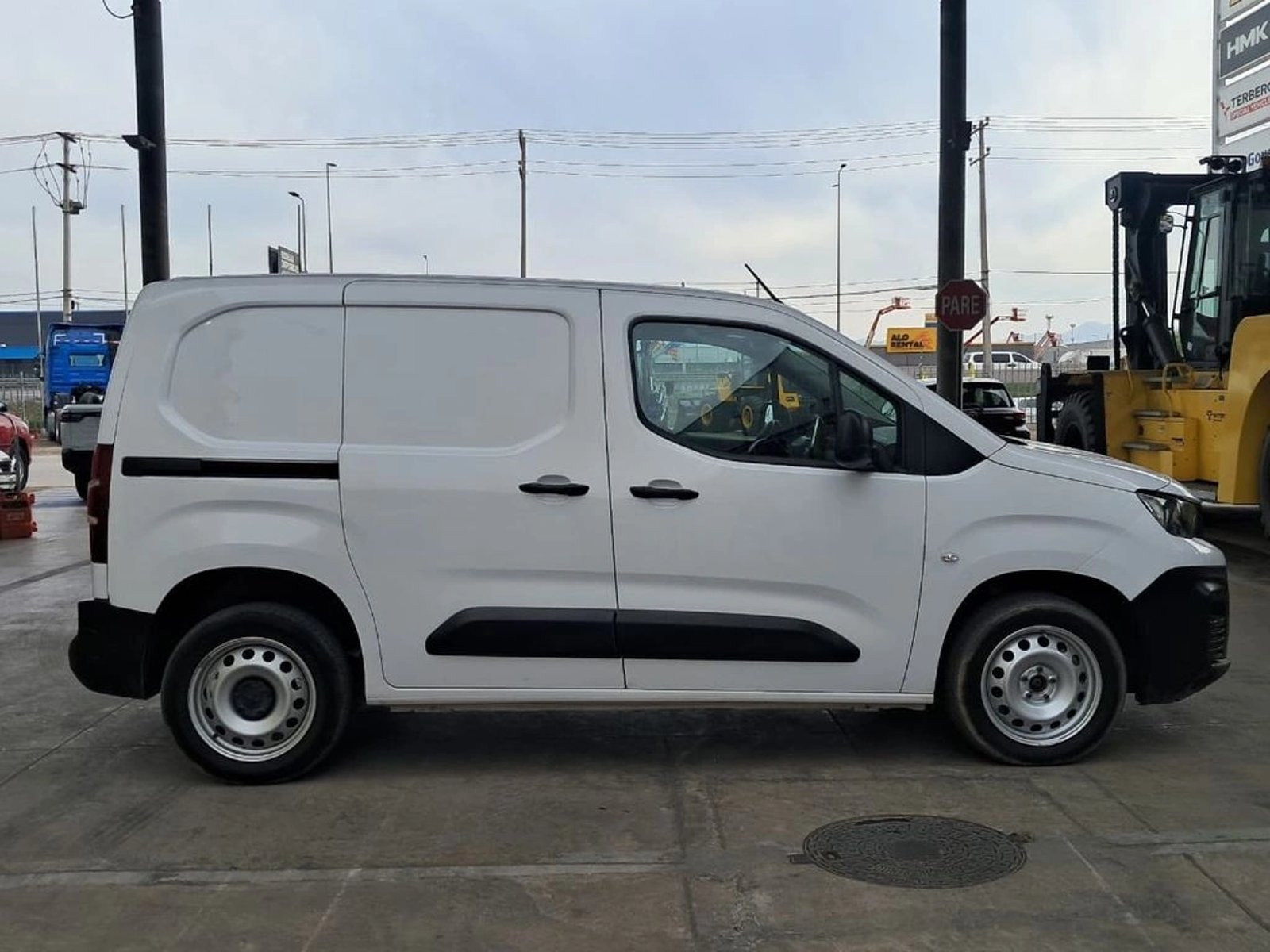 PEUGEOT PARTNER 1.5 L1 BLUEHDI MT 2024 - Imagen 4 de 16