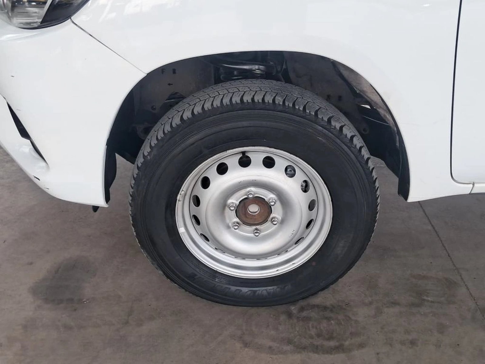 Toyota HILUX 2.4 DX 4X2 MT 2021 - Imagen 10 de 20