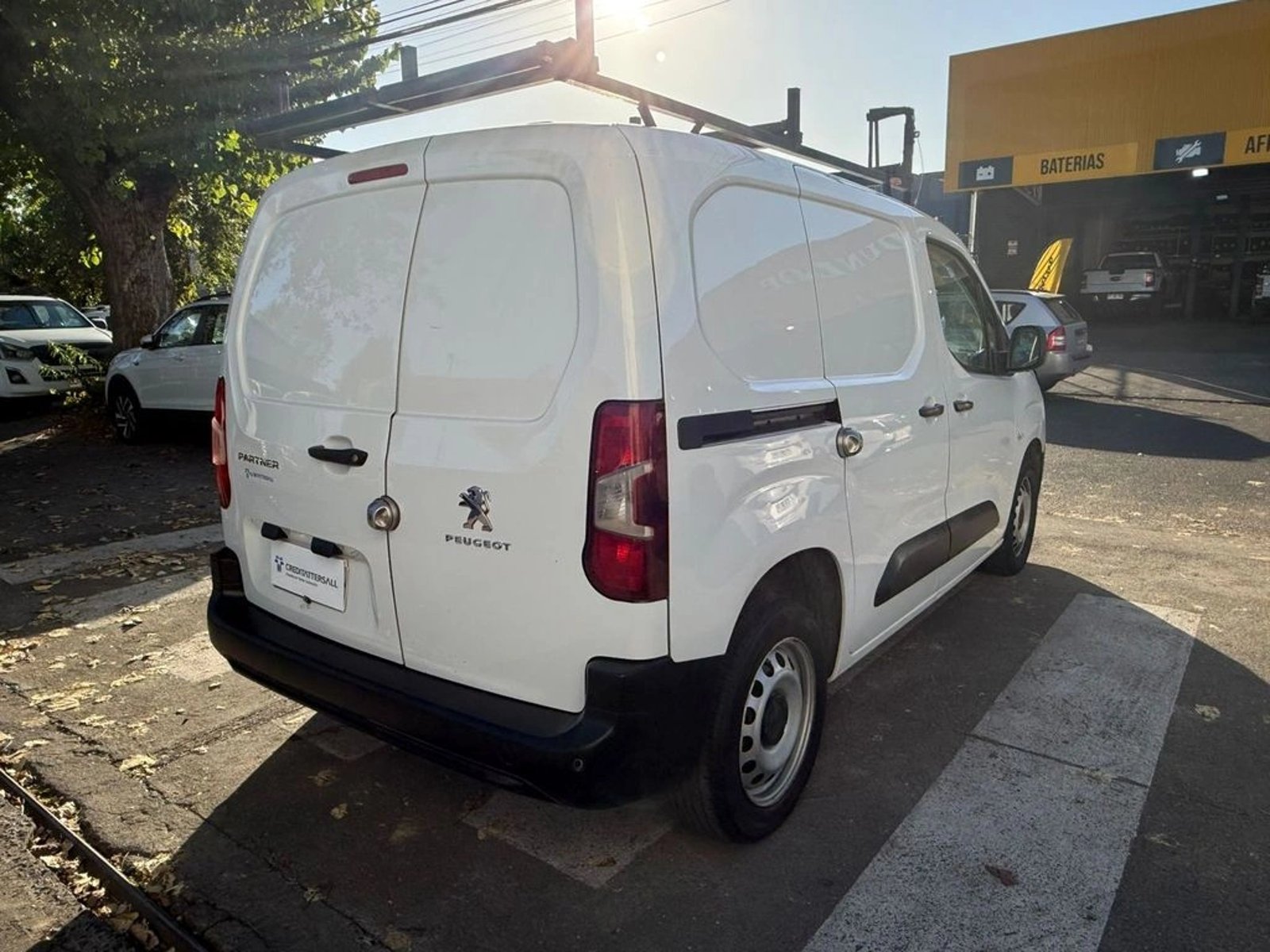 PEUGEOT PARTNER 1.5 L1 HDI DIESEL 100HP 4X2 MT 5P 2024 - Imagen 5 de 12