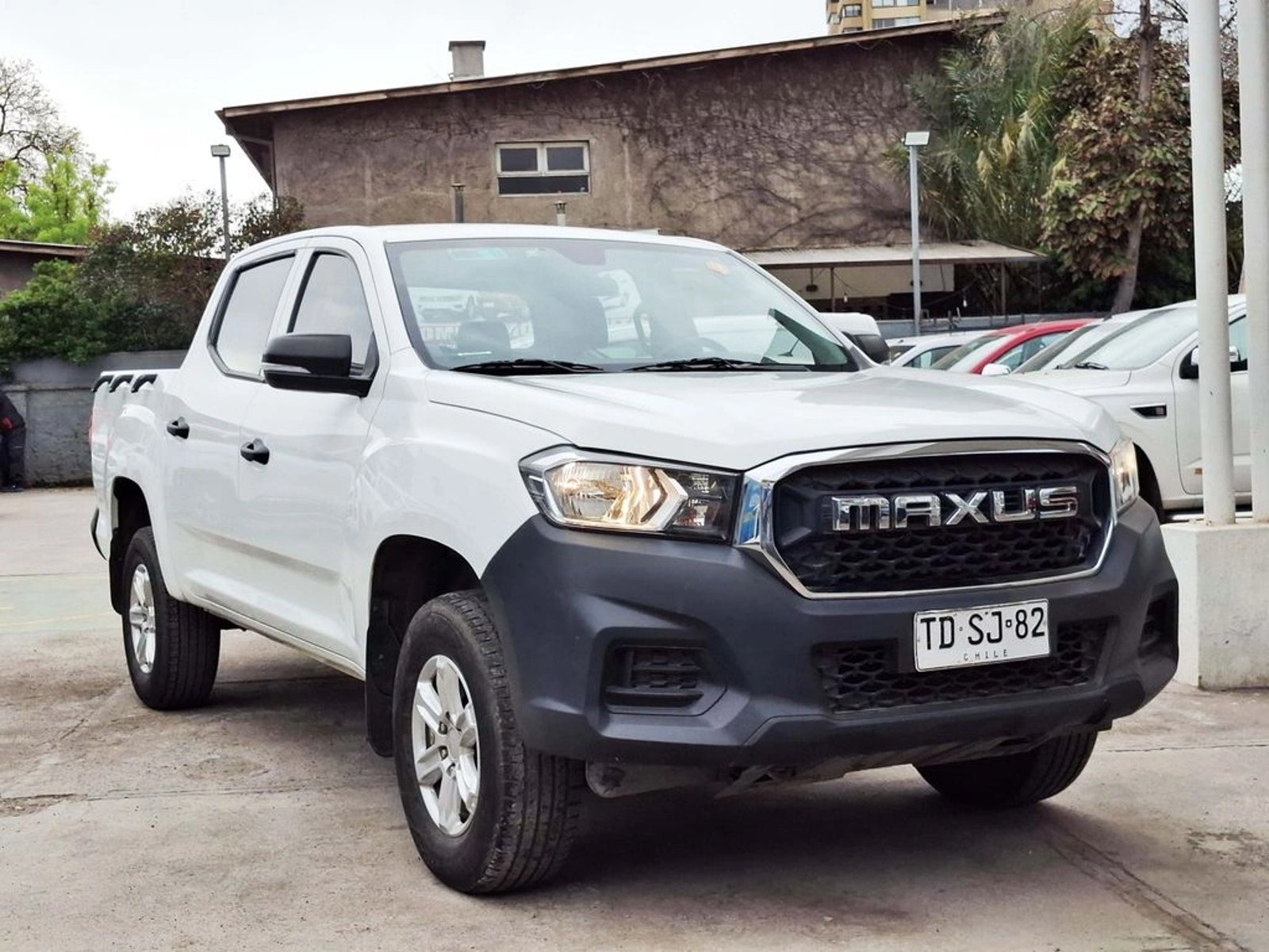 Maxus T60 2.0 DX 4X2 MT 2024 - Imagen 3 de 20