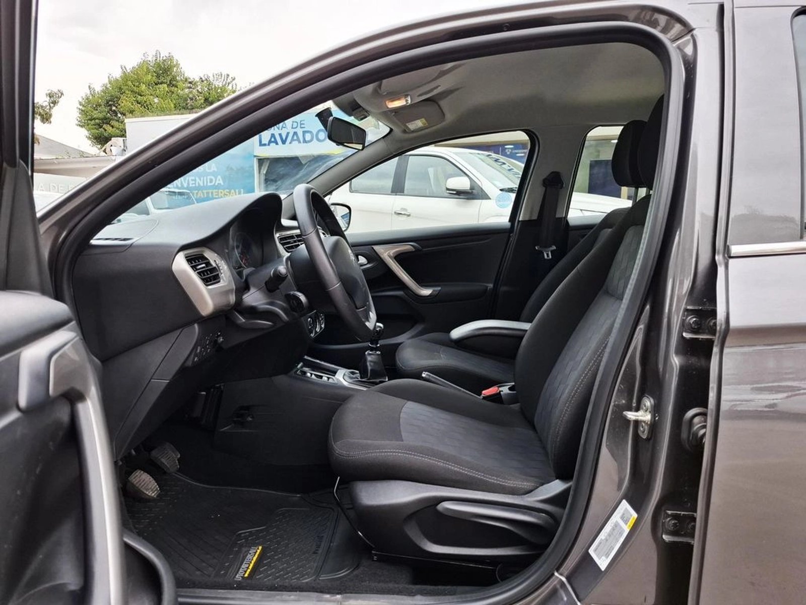 CITROEN C-ELYSEE 1.6 DIESEL 2025 - Imagen 14 de 20