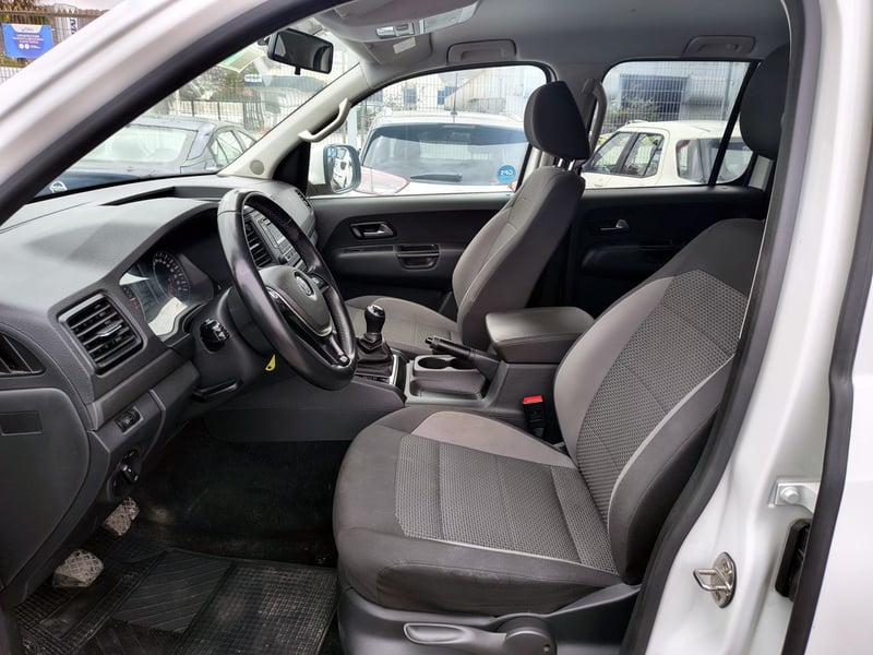 Volkswagen AMAROK 2.0 Diesel 4x2 T/M 2023 - Imagen 10 de 20