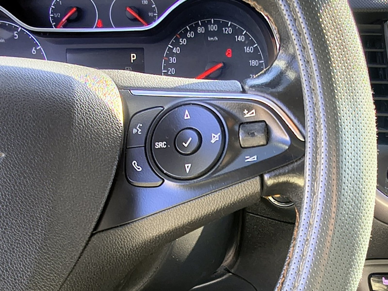 Opel CROSSLAND X AT 2019 - Imagen 14 de 20