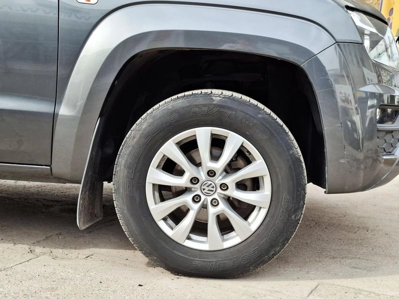 Volkswagen AMAROK COMFORTLINE 4MOTION AT 2023 - Imagen 6 de 20