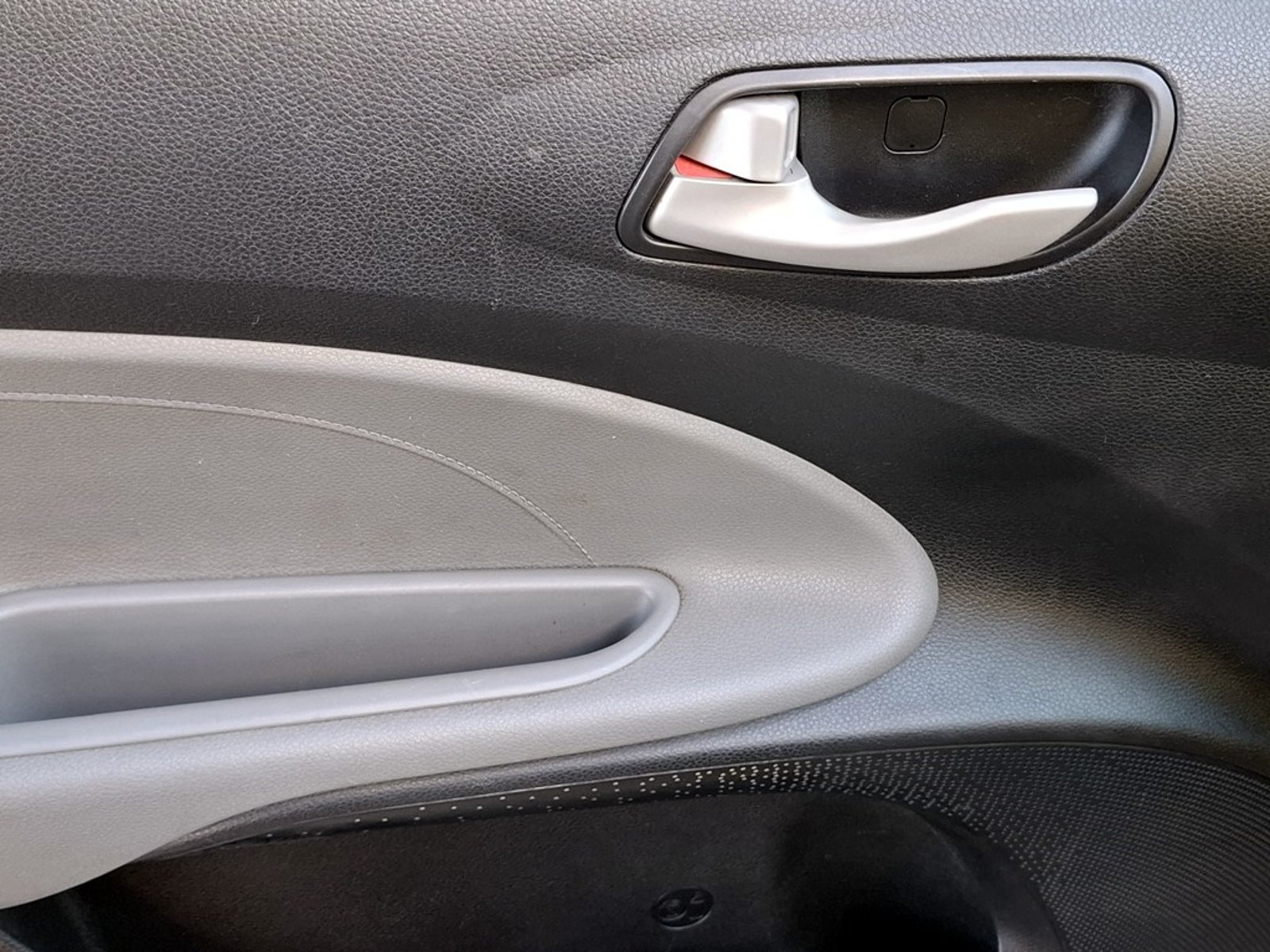 KIA SOLUTO LX 1.4 2023 - Imagen 18 de 20