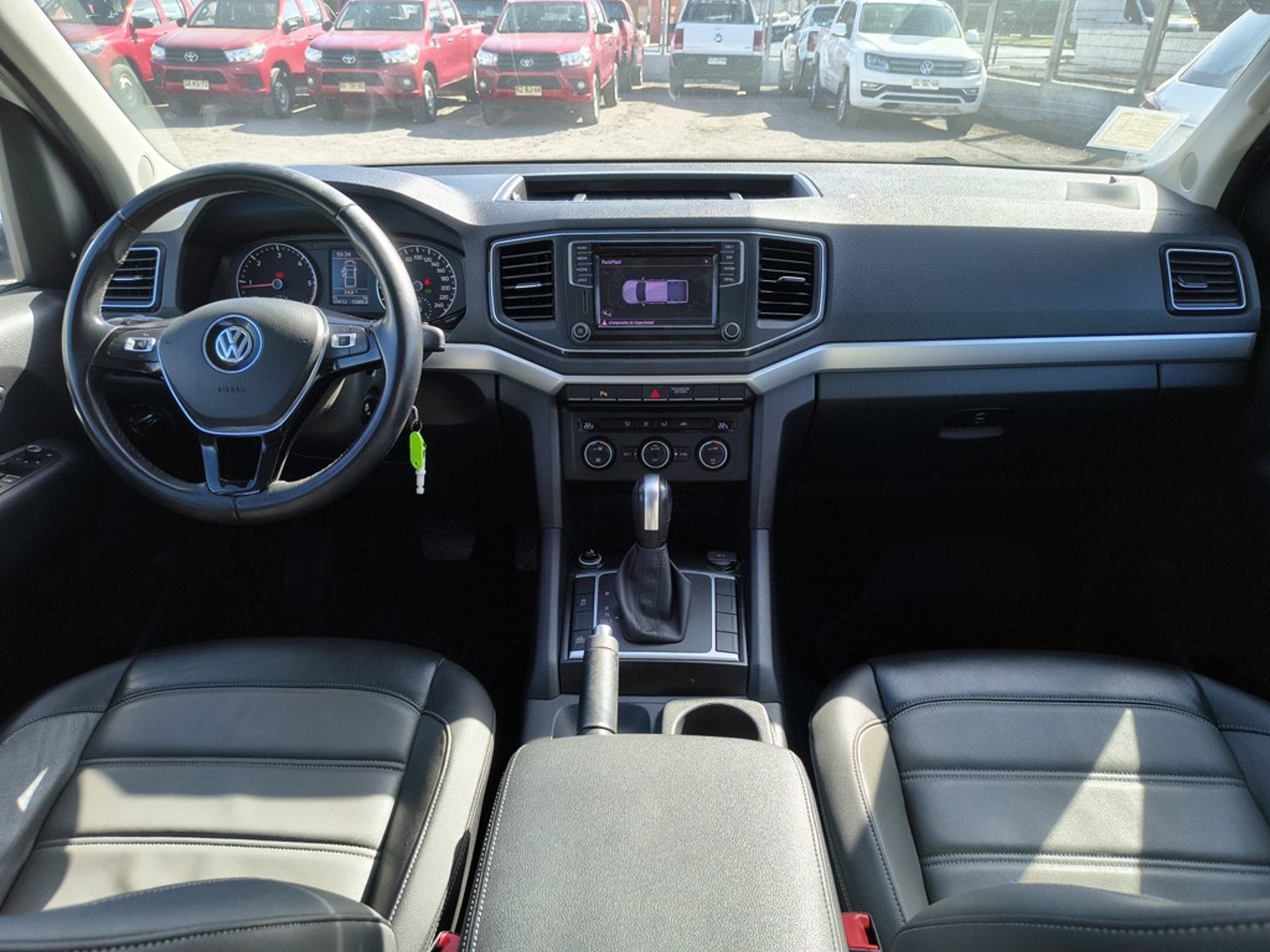 Volkswagen AMAROK 2.0 COMFORTLINE 4MOTION 2023 - Imagen 15 de 20