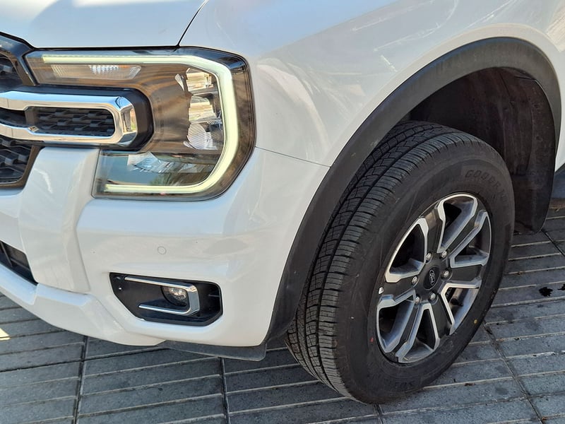Ford RANGER 2.0 XLT 4X4 AT 2024 - Imagen 7 de 20