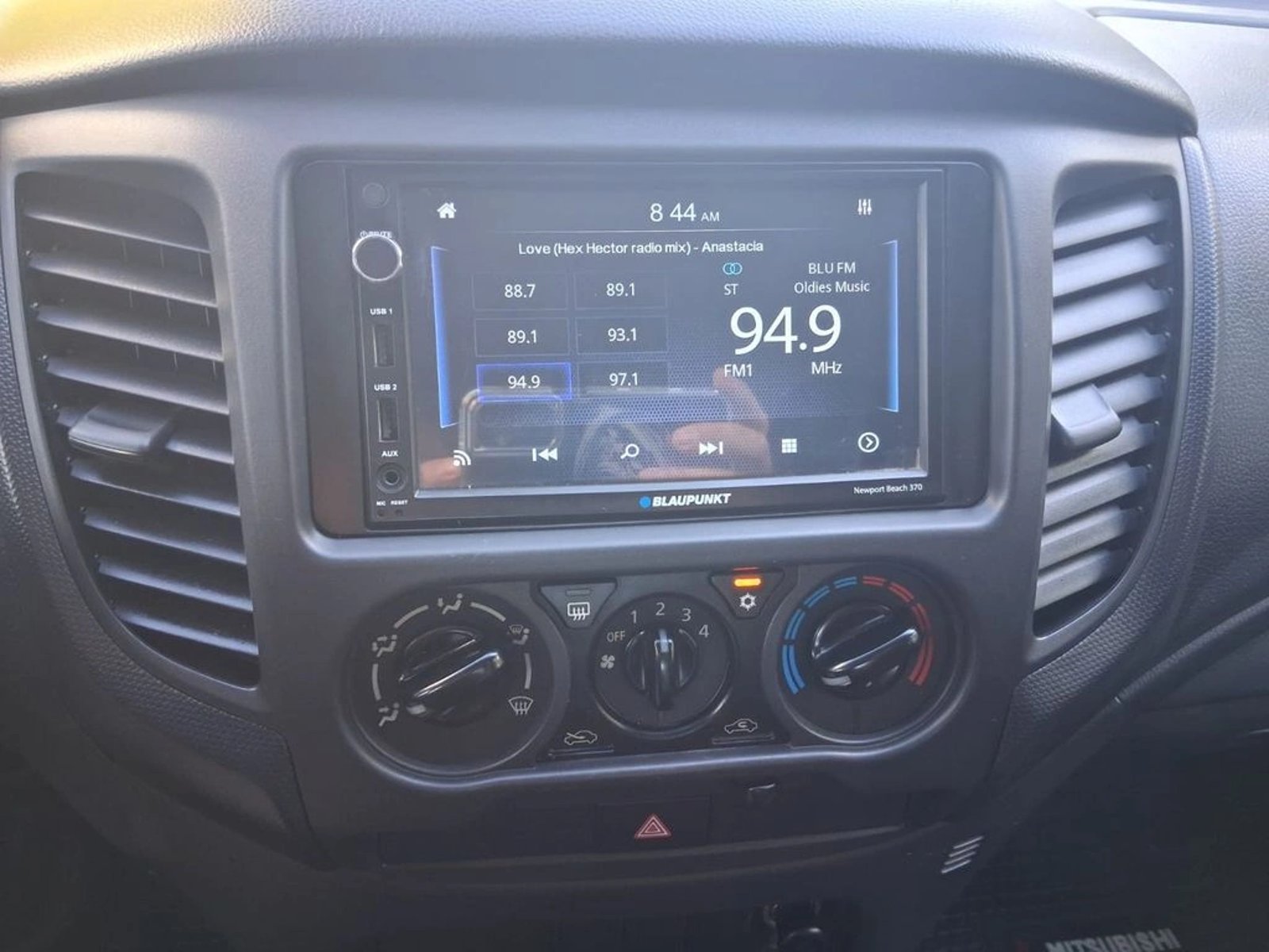 MITSUBISHI L200 KATANA CR 2.4 DC 4x2 2022 - Imagen 12 de 12