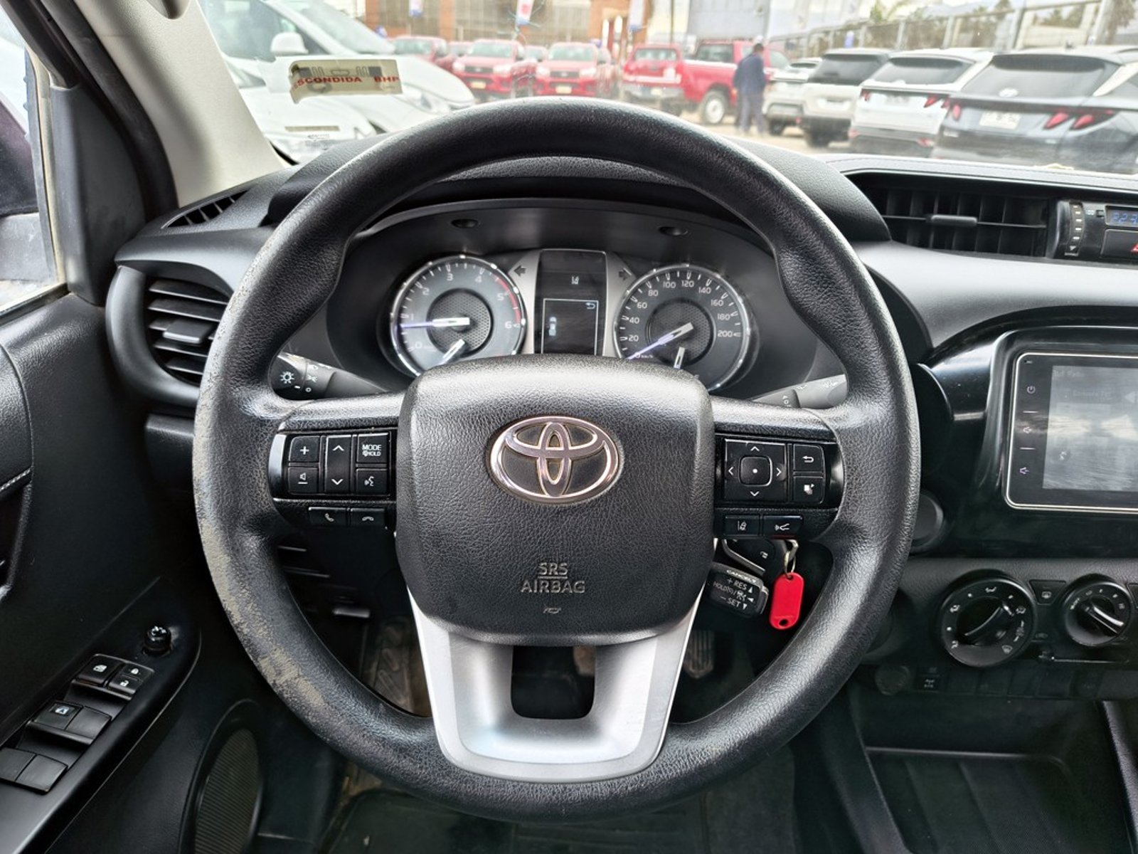 TOYOTA HILUX TSS 2.4 Diesel 4X2 T/M 2021 - Imagen 13 de 20