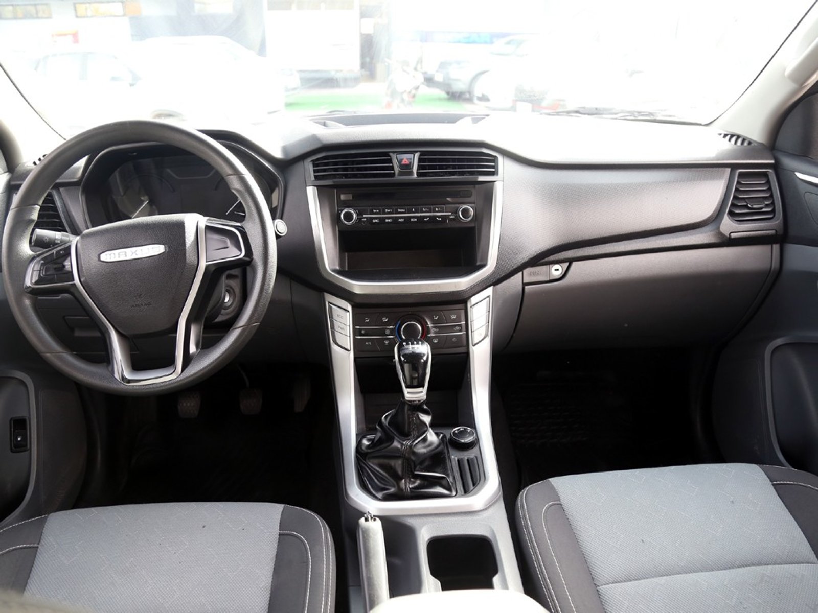 Maxus T60 4WD 2.0 MT 2024 - Imagen 14 de 20