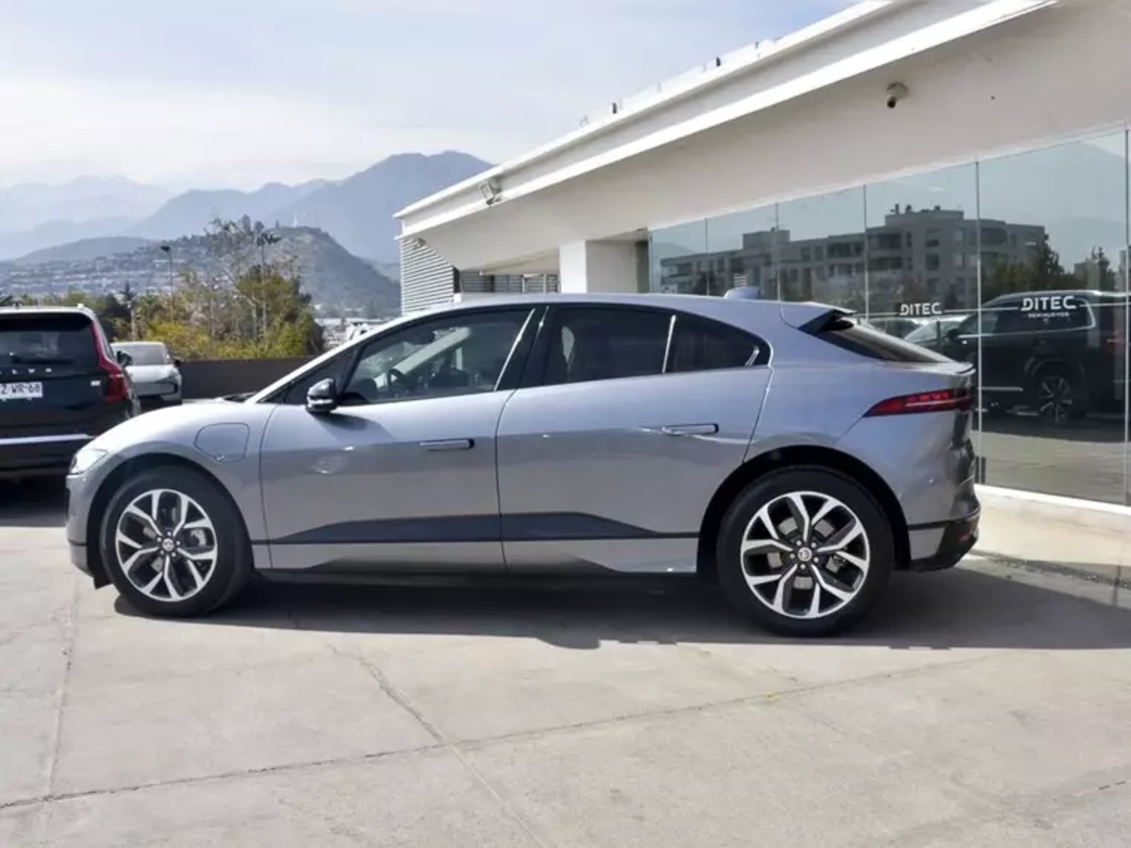 Jaguar I-pace Ev400 Hse 2023 - Imagen 12 de 20