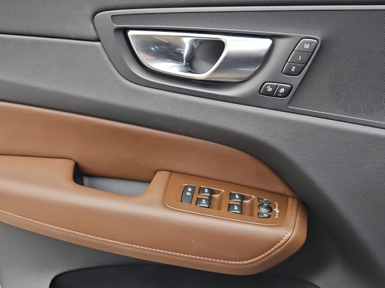 Volvo Xc60 Ii T8 Recharge 4x4 2.0 Aut 2025 - Imagen 14 de 20