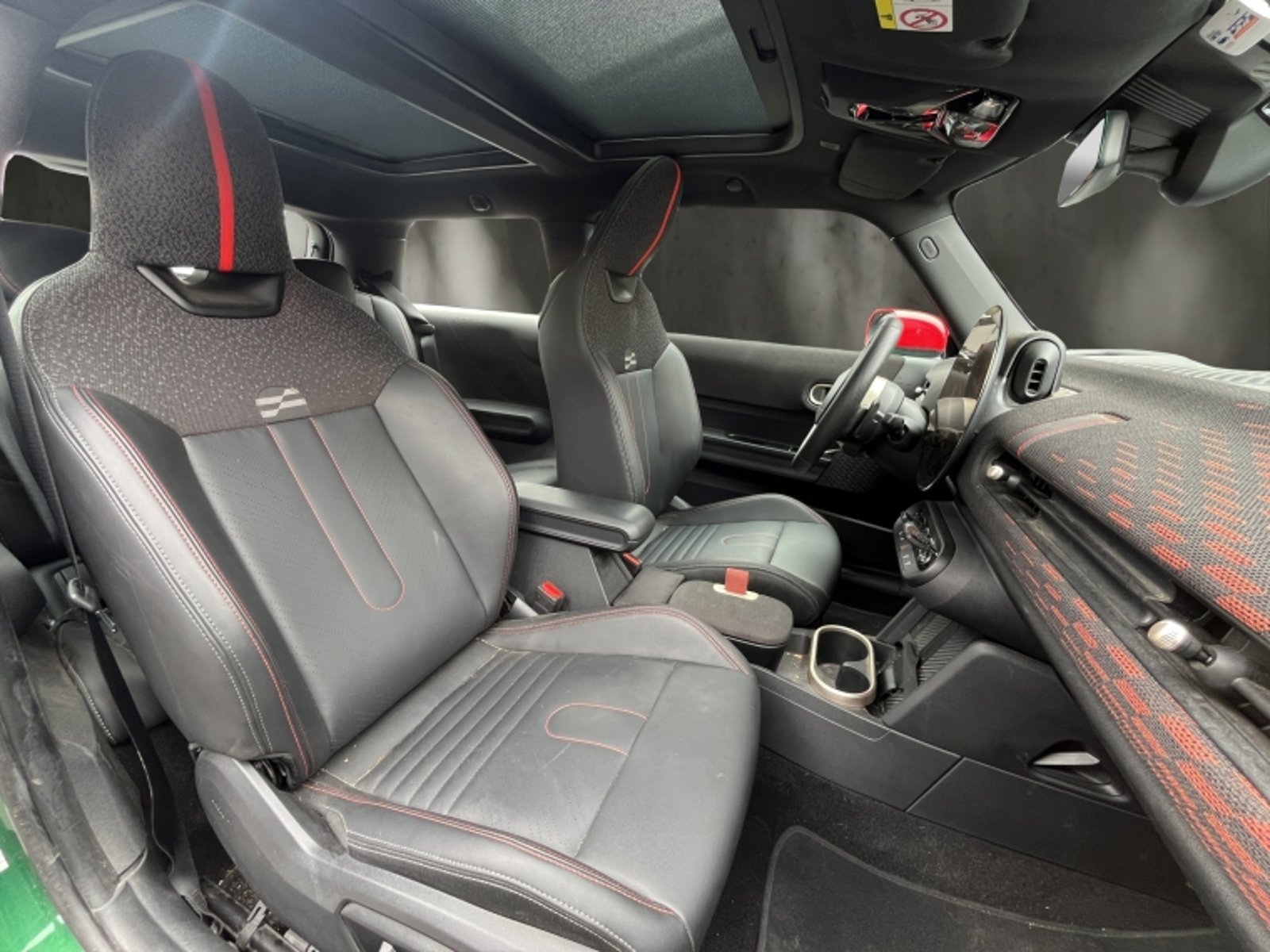 Mini Cooper S 2.0 Aut 2025 - Imagen 19 de 20