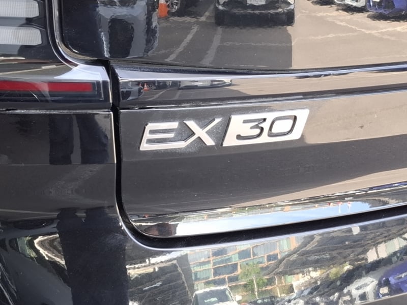 Volvo Ex30 E60 Ultra Aut 2026 - Imagen 8 de 16