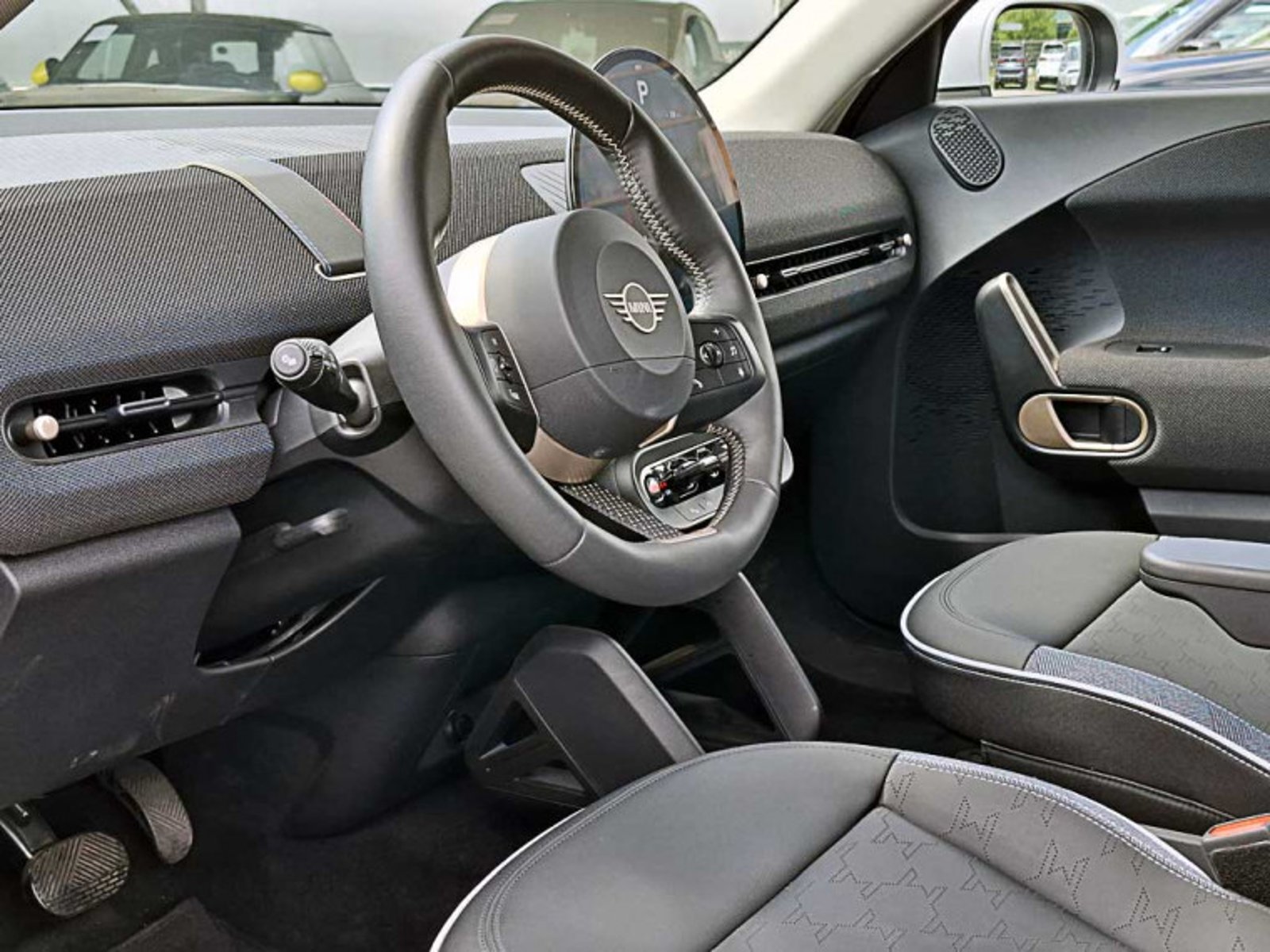 MINI Cooper Aceman E Classic 2025 - Imagen 11 de 13