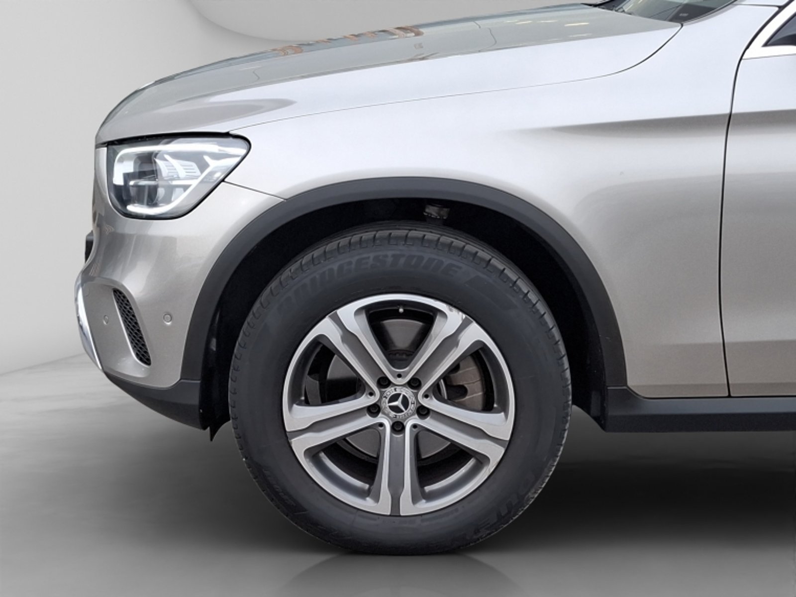 Mercedes-Benz Glc 200 2.0 2022 - Imagen 9 de 20