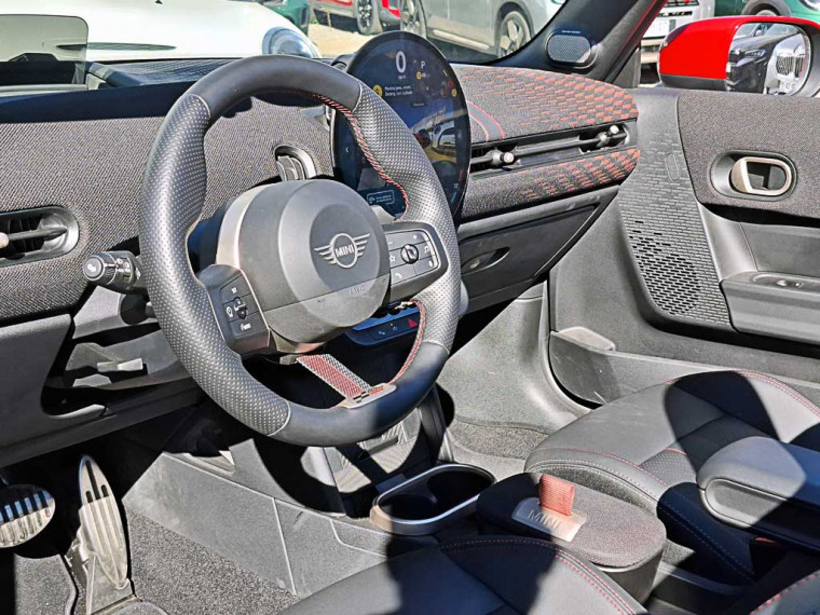 MINI Cooper Jcw Cabrio 2.0 2025 - Imagen 11 de 13