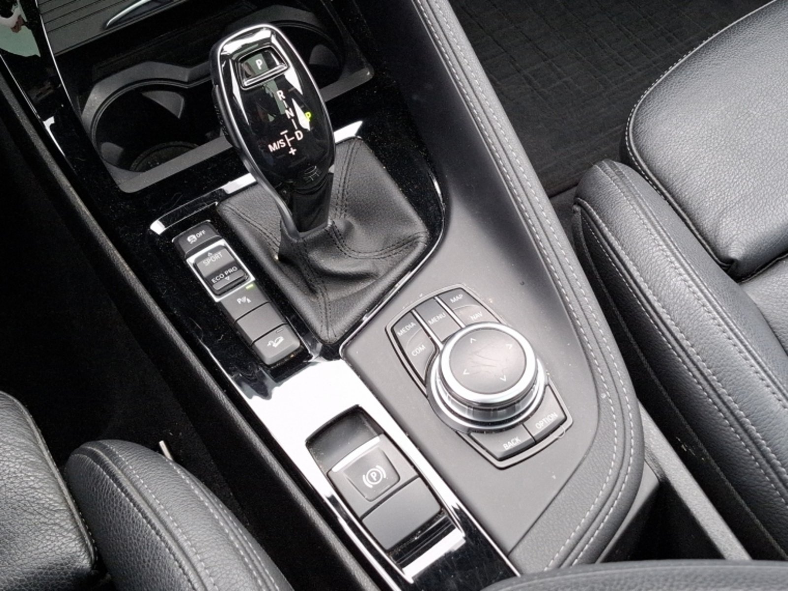 BMW X2 M35i 2.0 Aut 2023 - Imagen 13 de 20