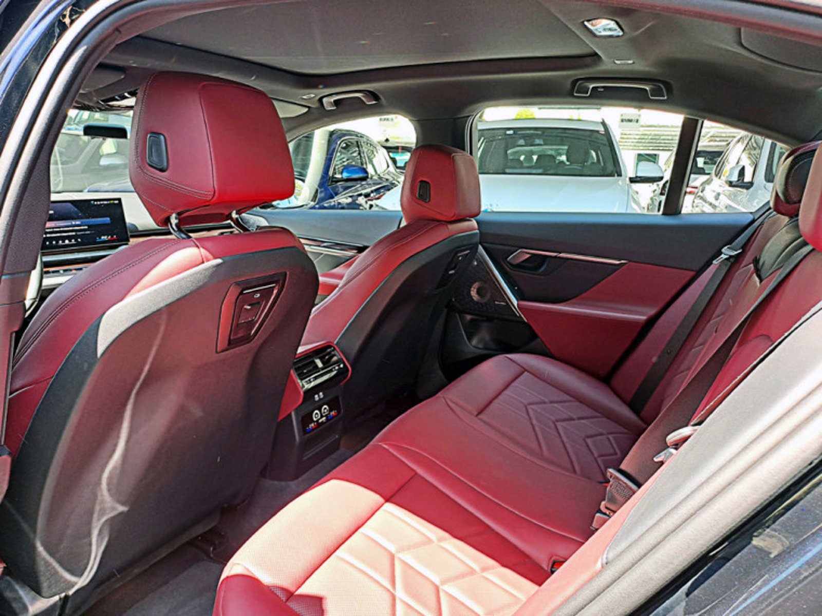 BMW I5 Edrive40 Berlina M Sport 2024 - Imagen 12 de 13