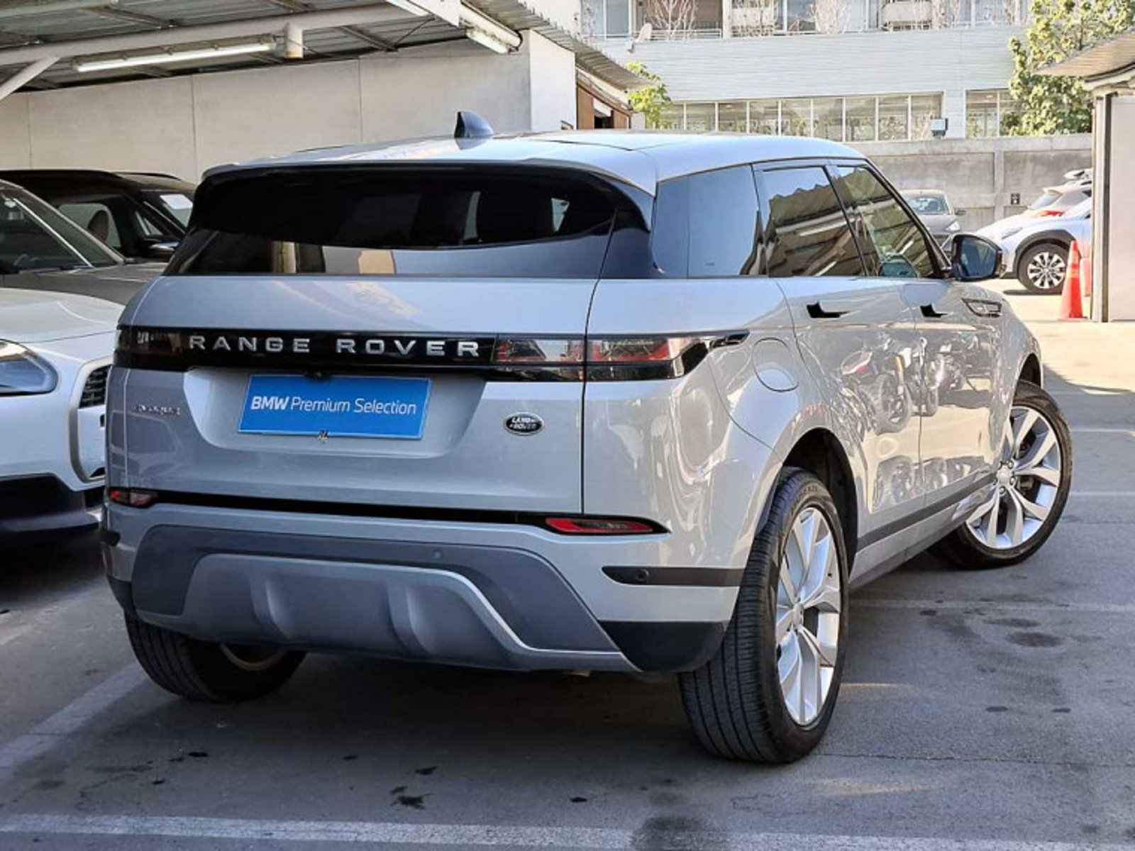 LAND ROVER Evoque Awd 2.0 Aut 2024 - Imagen 4 de 13