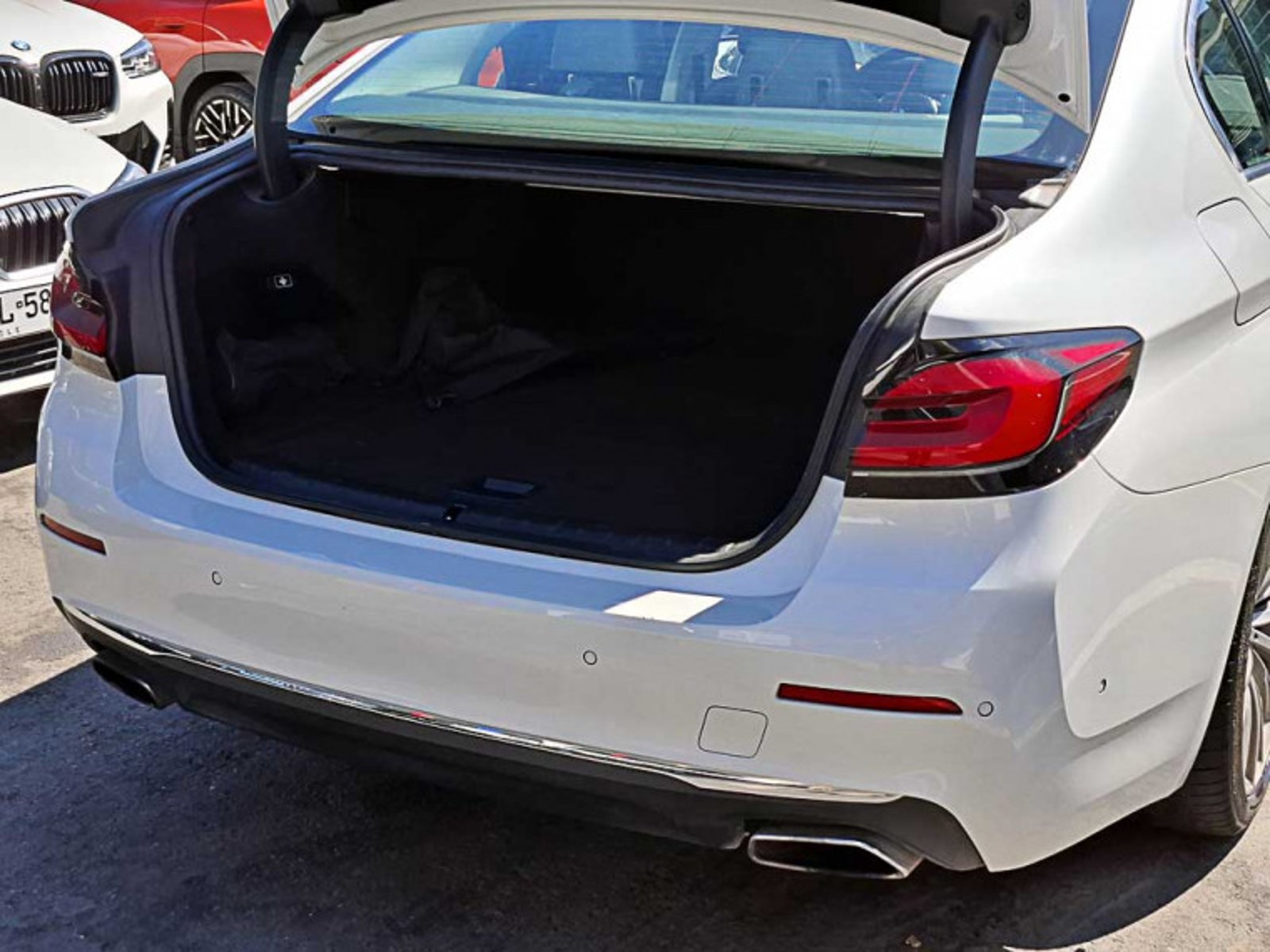 BMW 530 E Luxury Lci 2023 - Imagen 13 de 13