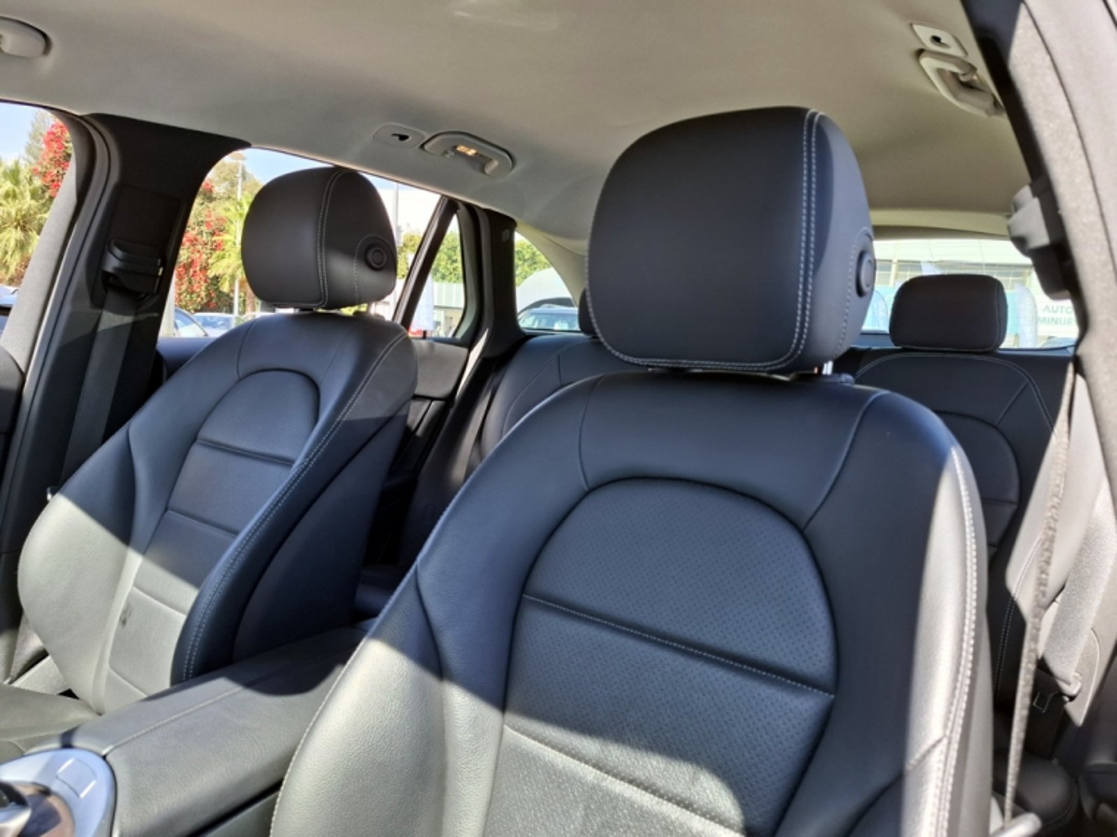MERCEDES BENZ Glc 220 D 4matic 2.0 2020 - Imagen 12 de 17