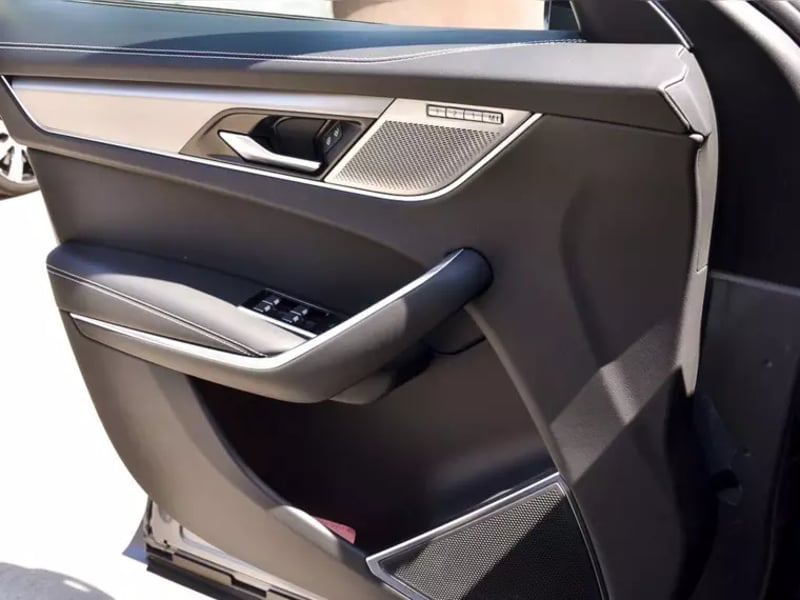Jaguar F-pace R Dynamic 2024 - Imagen 17 de 18