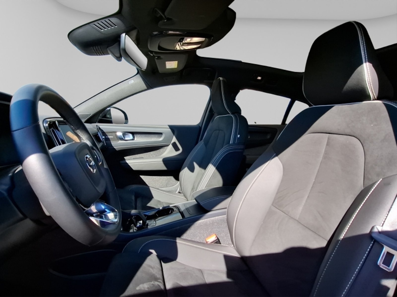 Volvo C40 P8 Recharge 2024 - Imagen 10 de 20