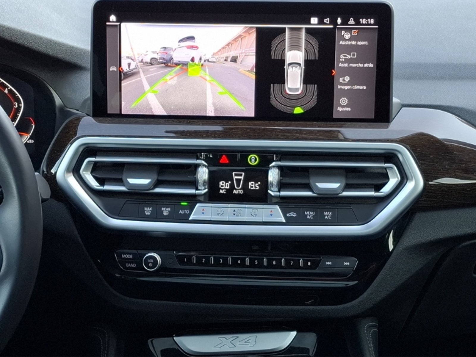 BMW X4 Xdrive 20i 4x4 2.0 At 2024 - Imagen 18 de 20