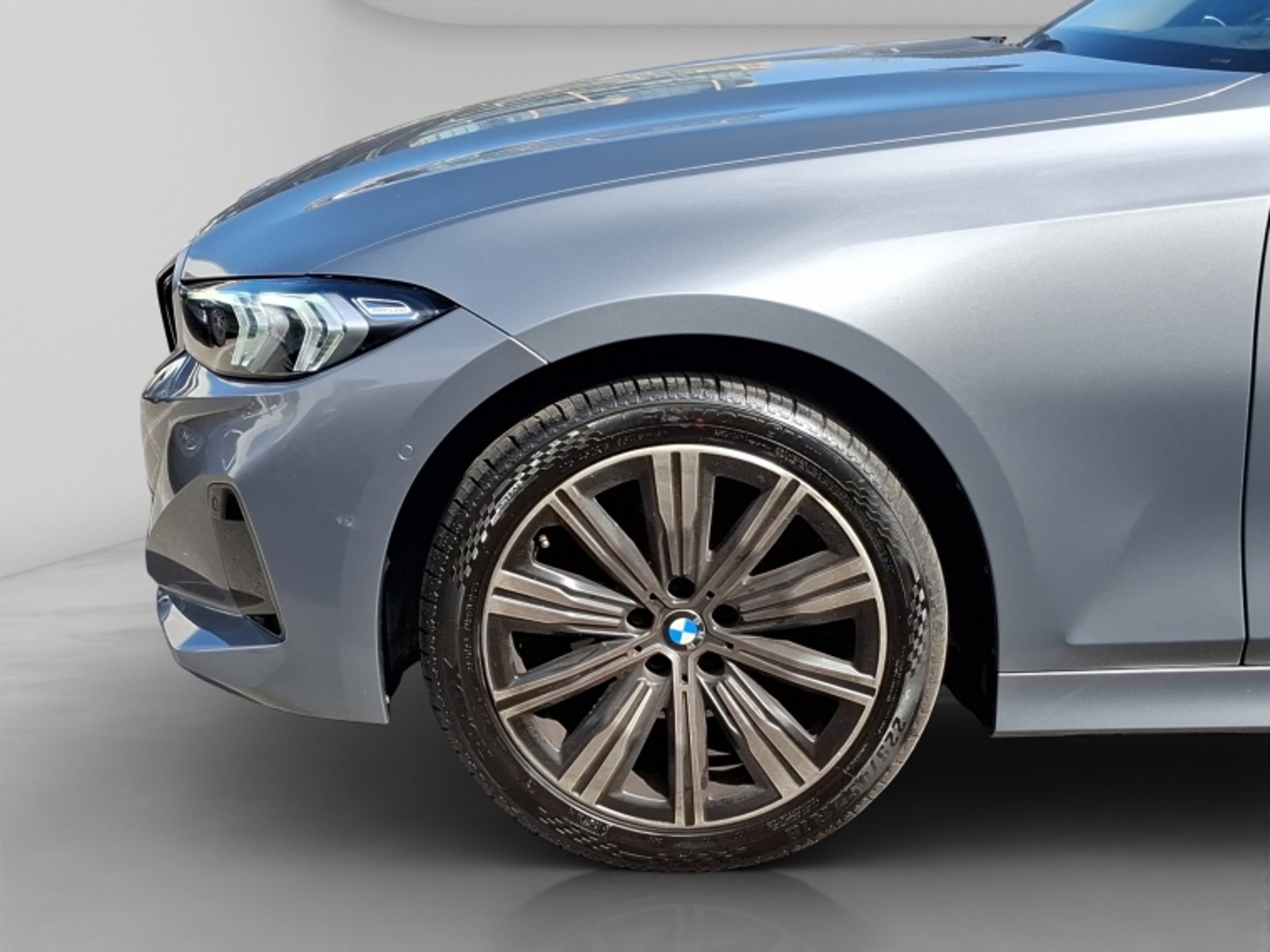 BMW 320 I Dynamic 2023 - Imagen 9 de 16