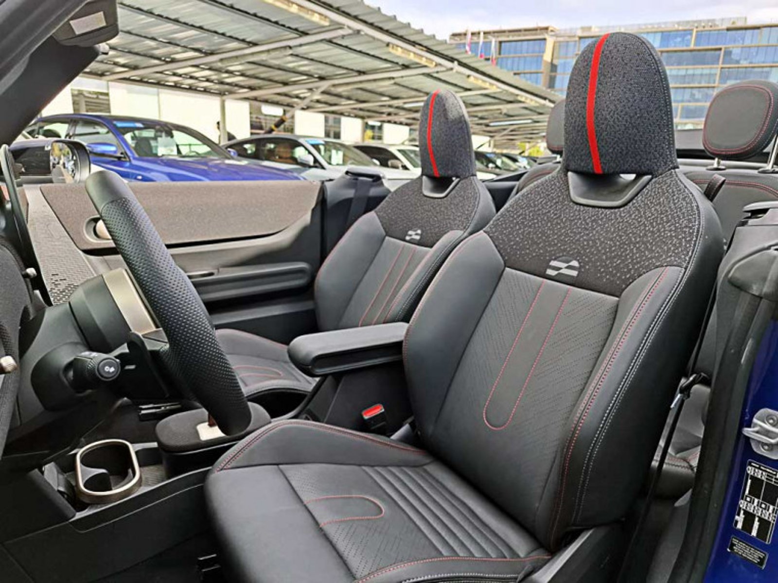 MINI Cooper Jcw Cabriolet 2.0 Aut 2025 - Imagen 10 de 12