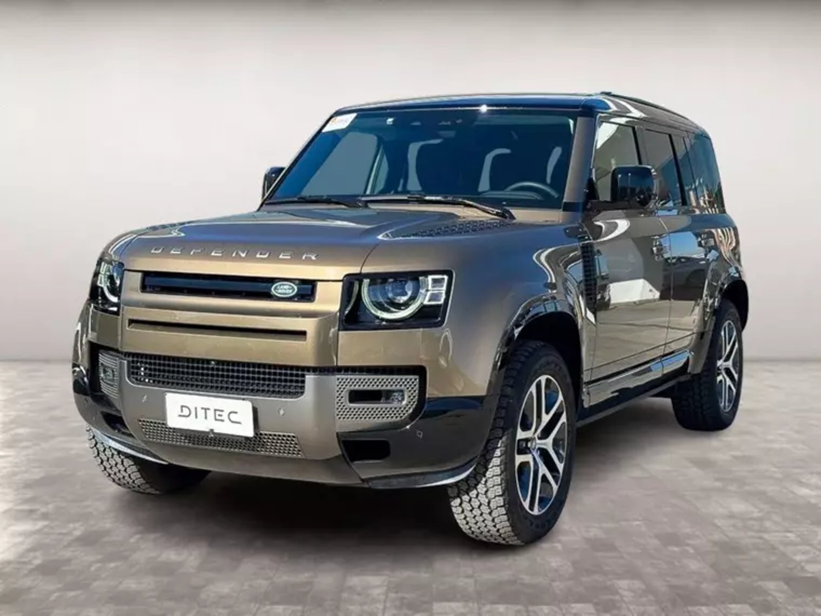 Land Rover Defender 2025