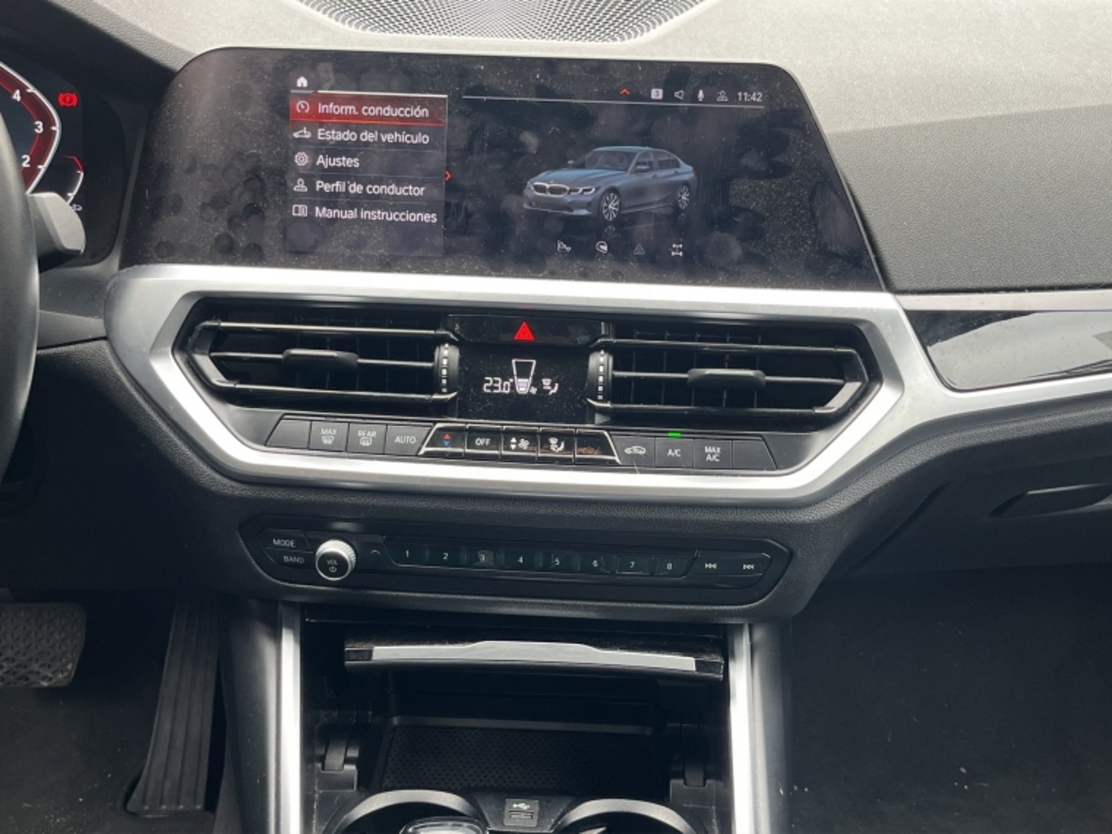 BMW 320 I Urban 2022 - Imagen 18 de 20